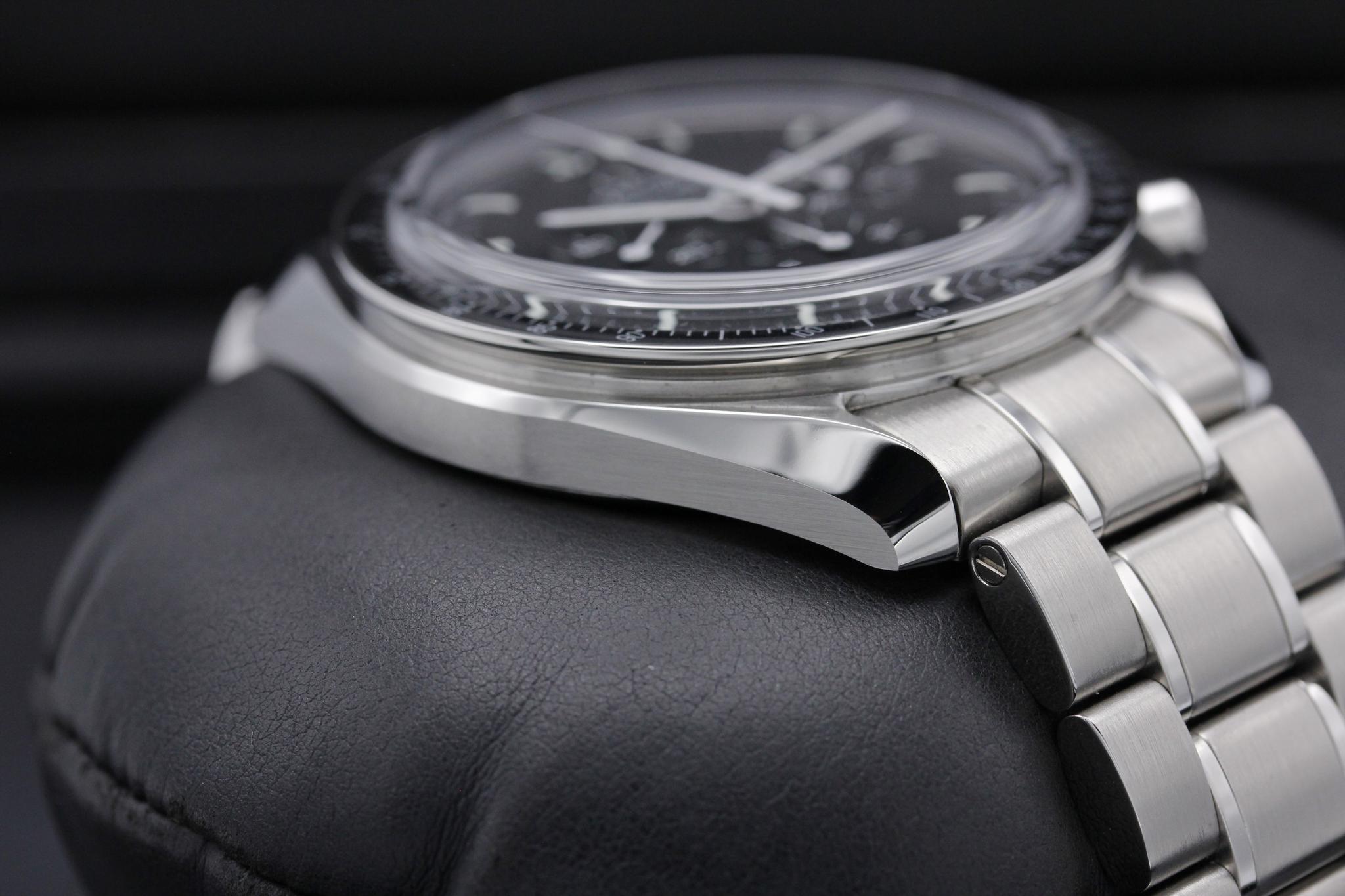 Watch Image 6