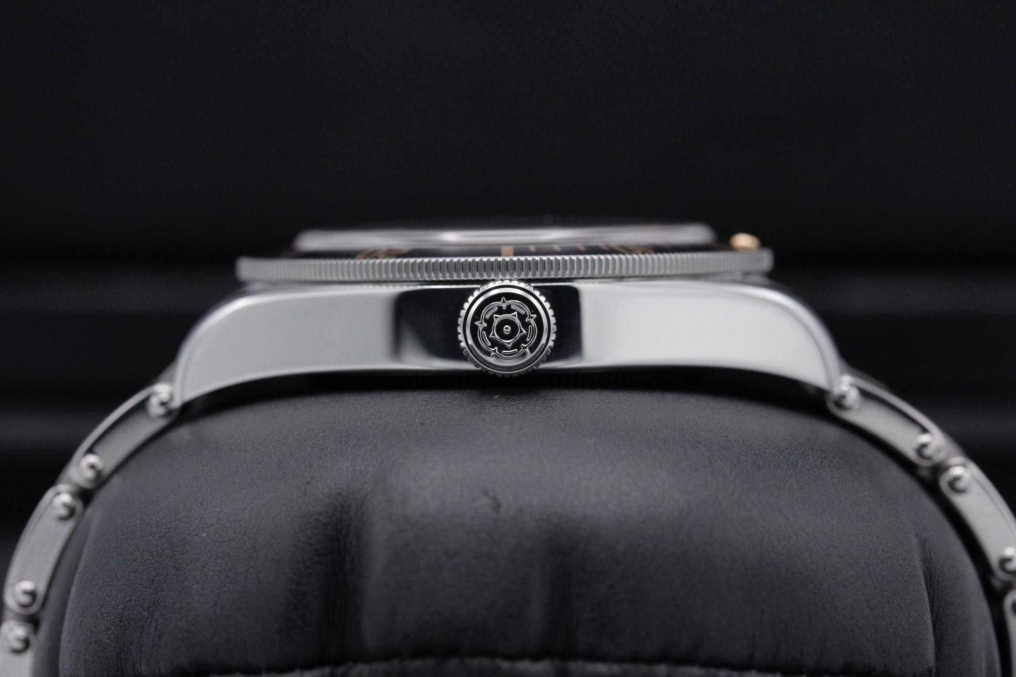 Watch Image 3