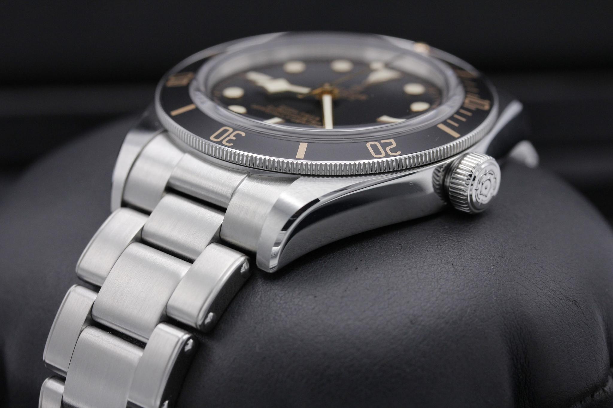 Watch Image 2