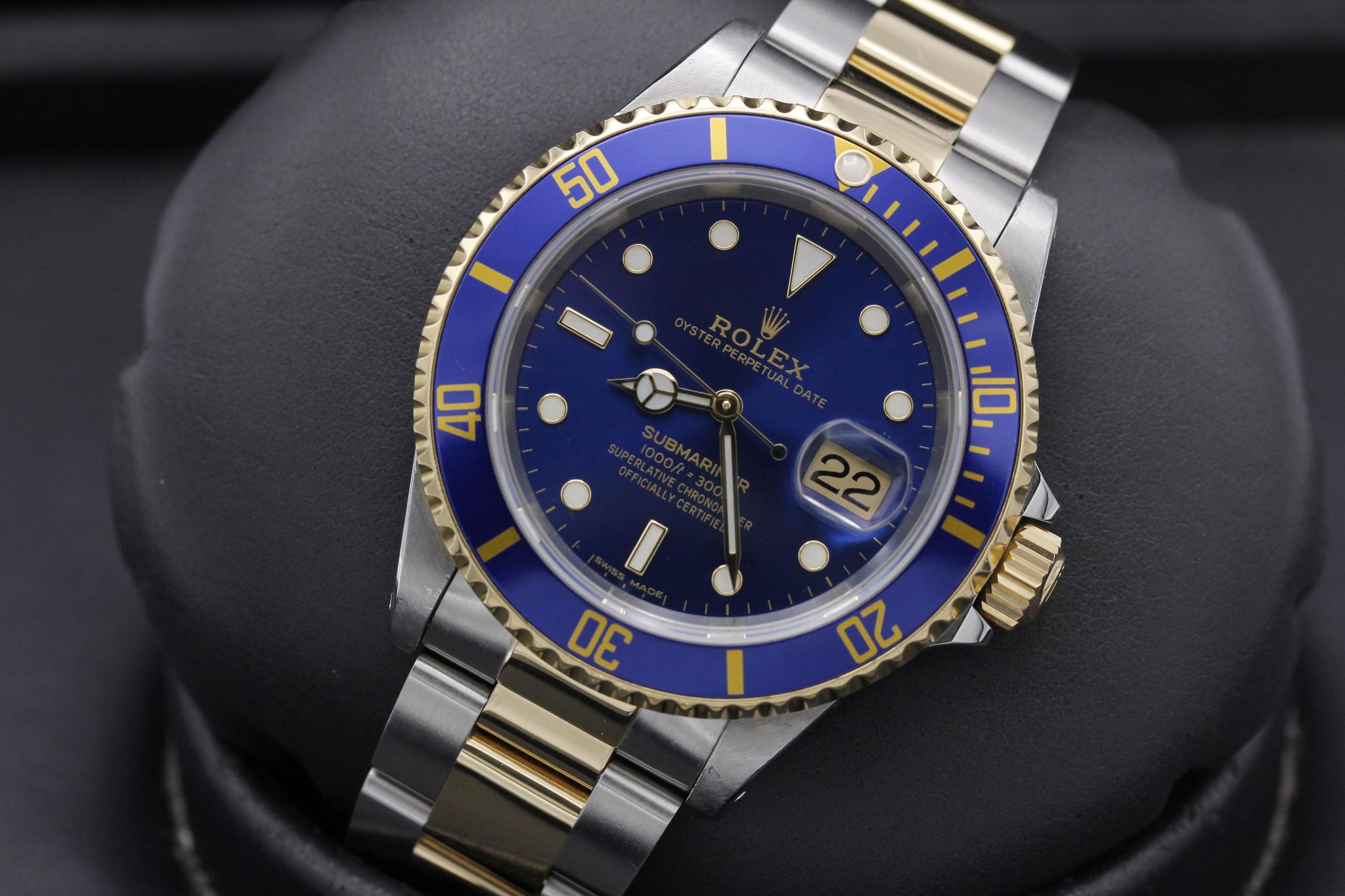 Watch Image 10