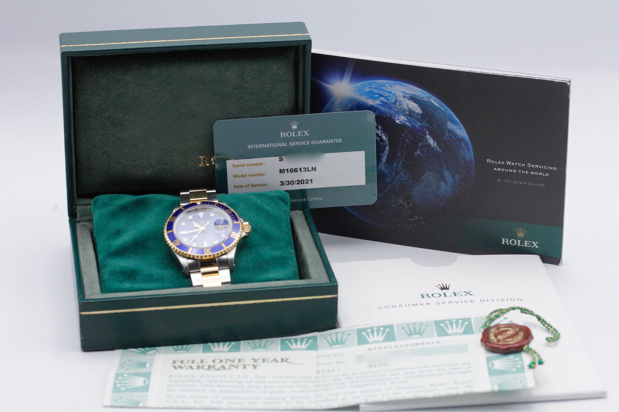 Watch Image 12