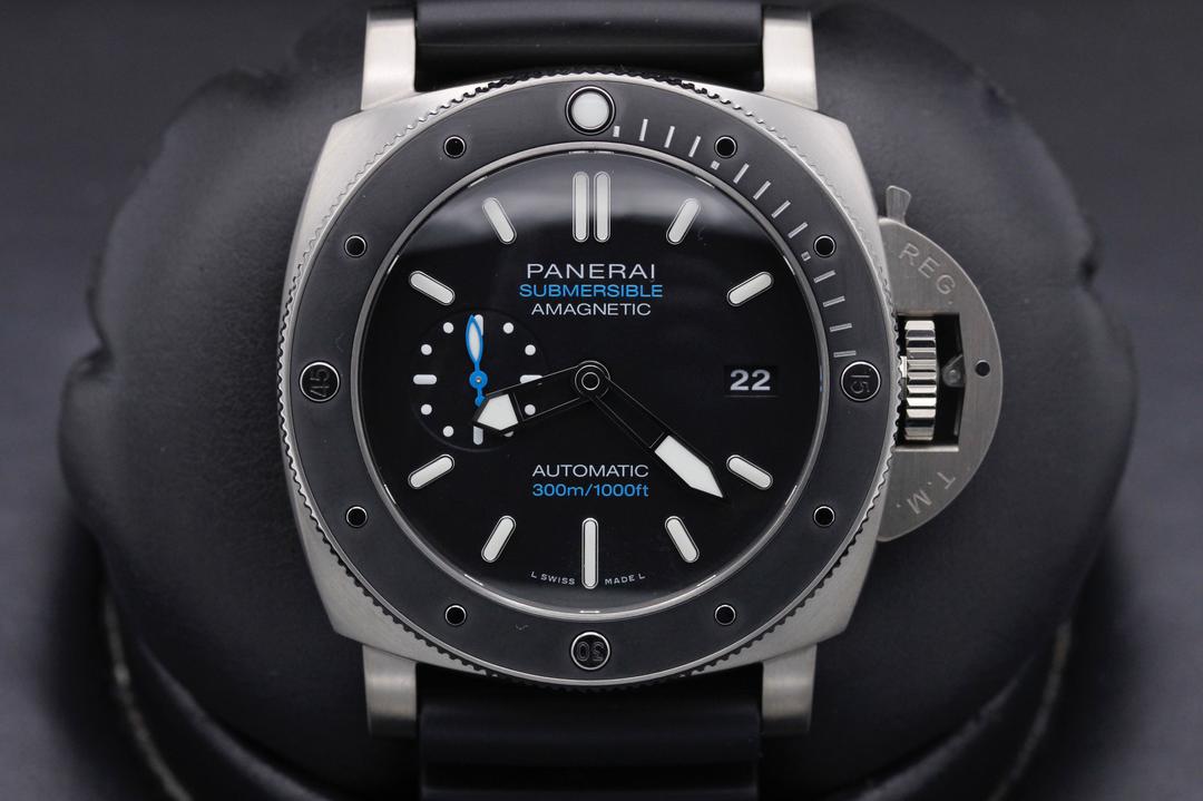 Panerai Submersible Amagnetic Pam 1389