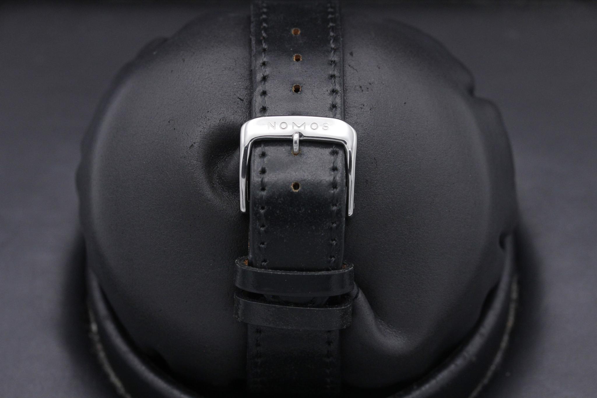 Watch Image 8