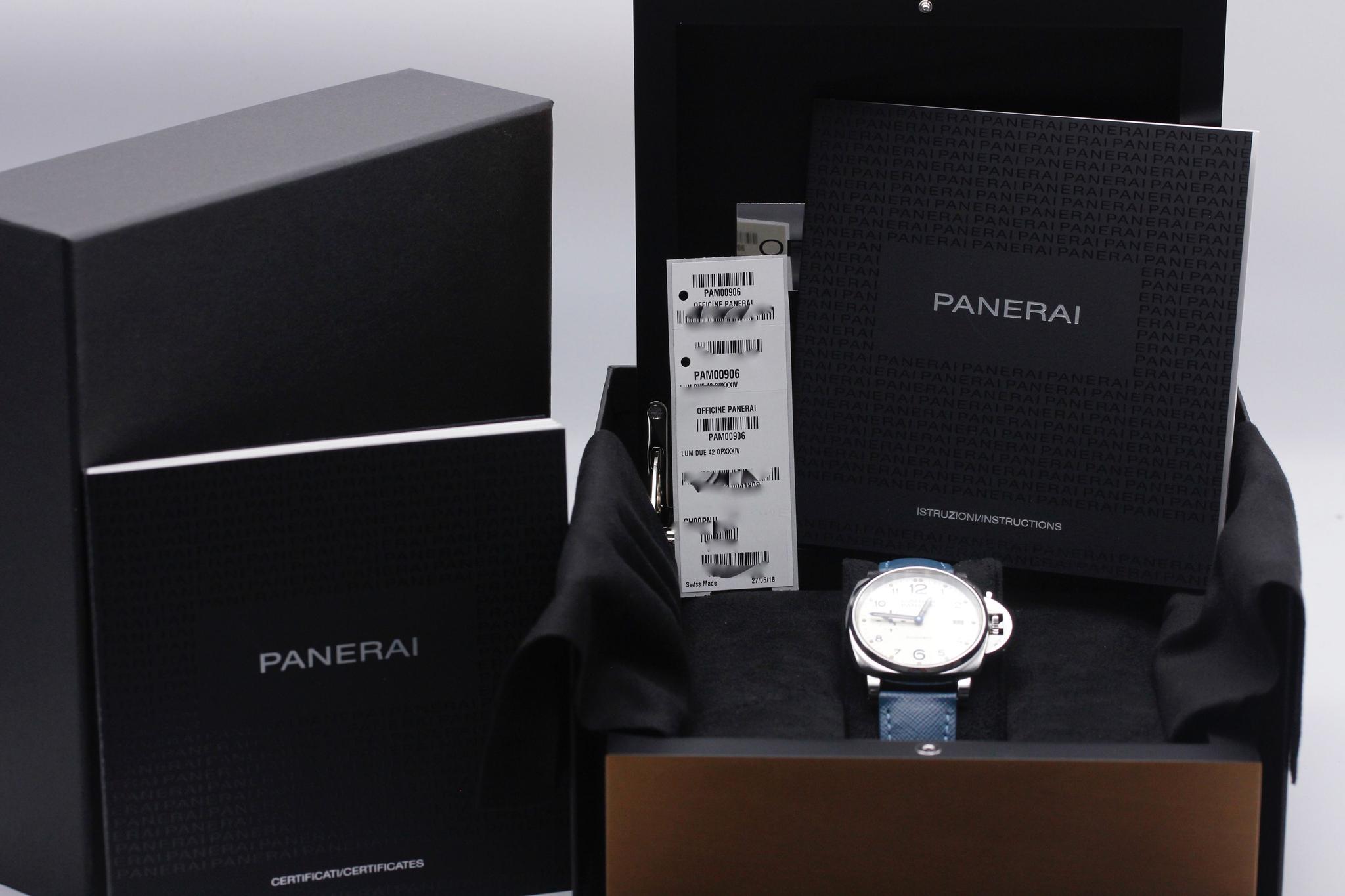 Watch Image 11