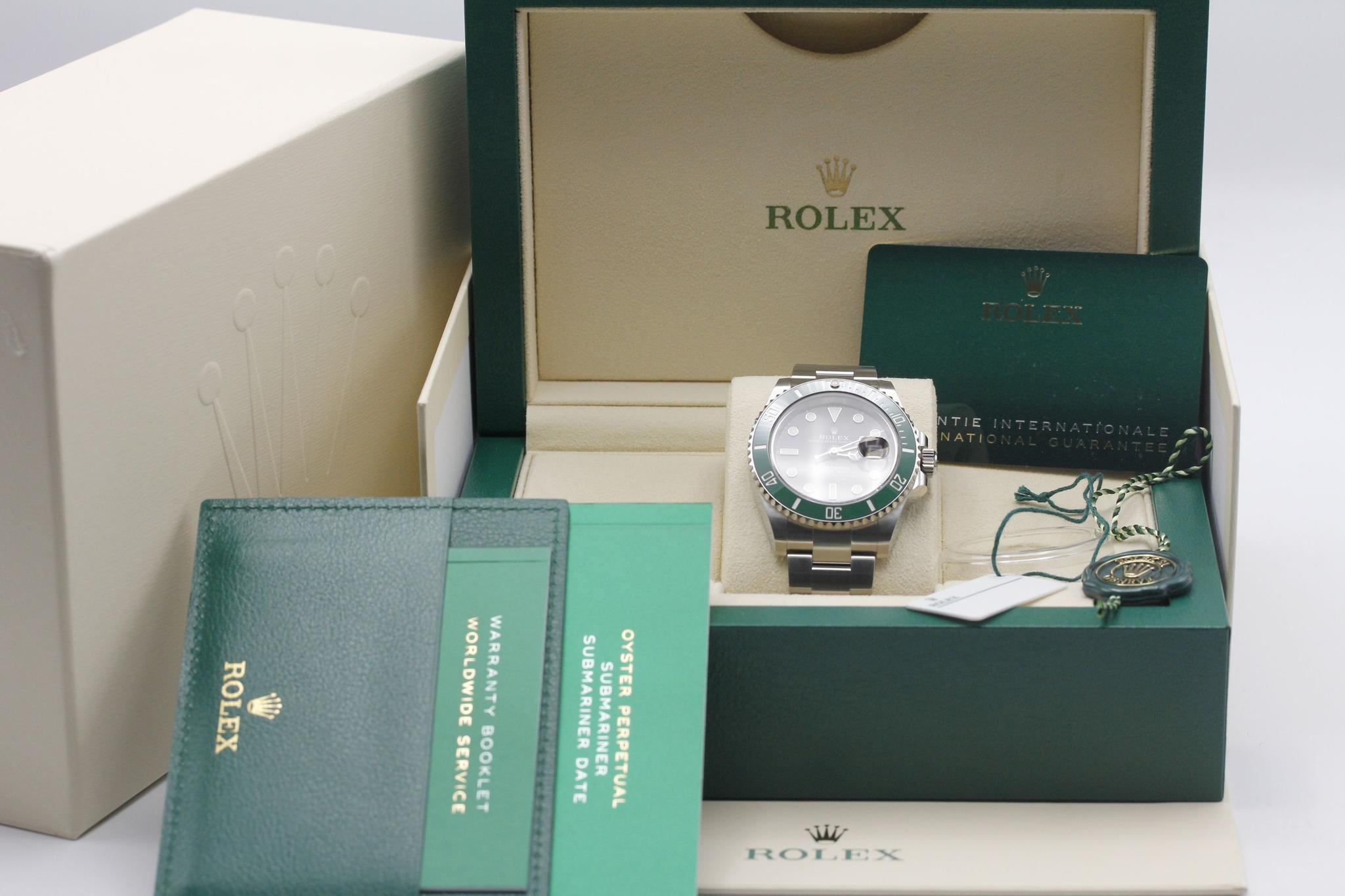 Watch Image 11