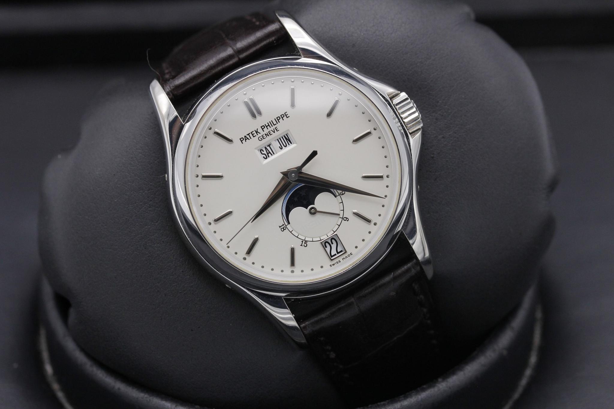 Watch Image 9