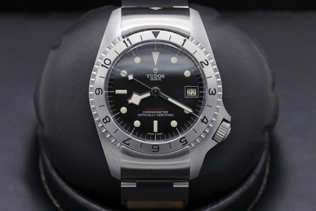 Tudor Black Bay P01 70150