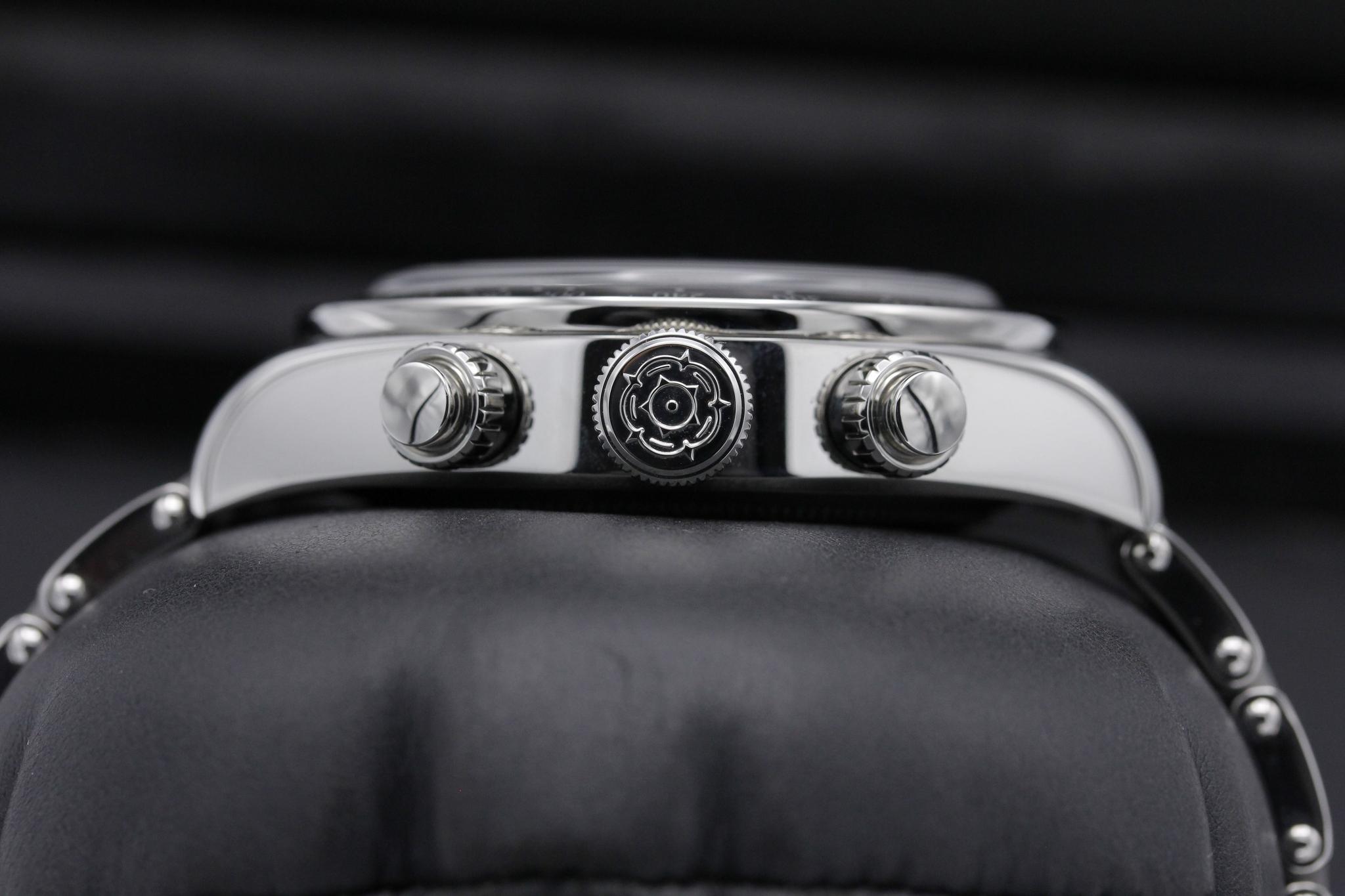 Watch Image 3