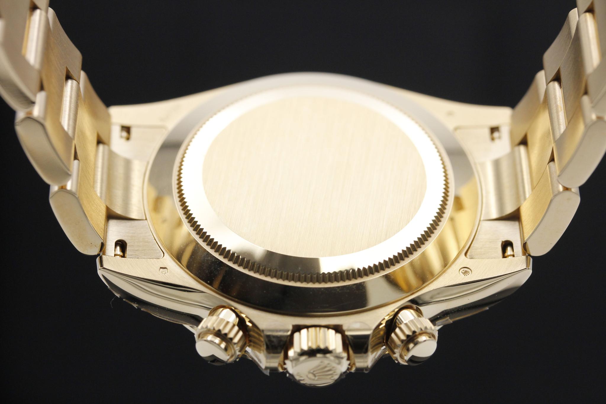 Watch Image 7