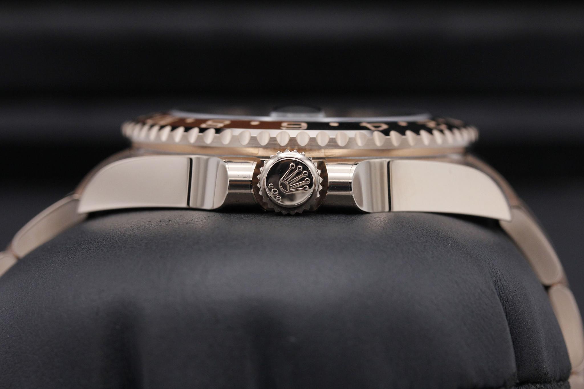 Watch Image 3