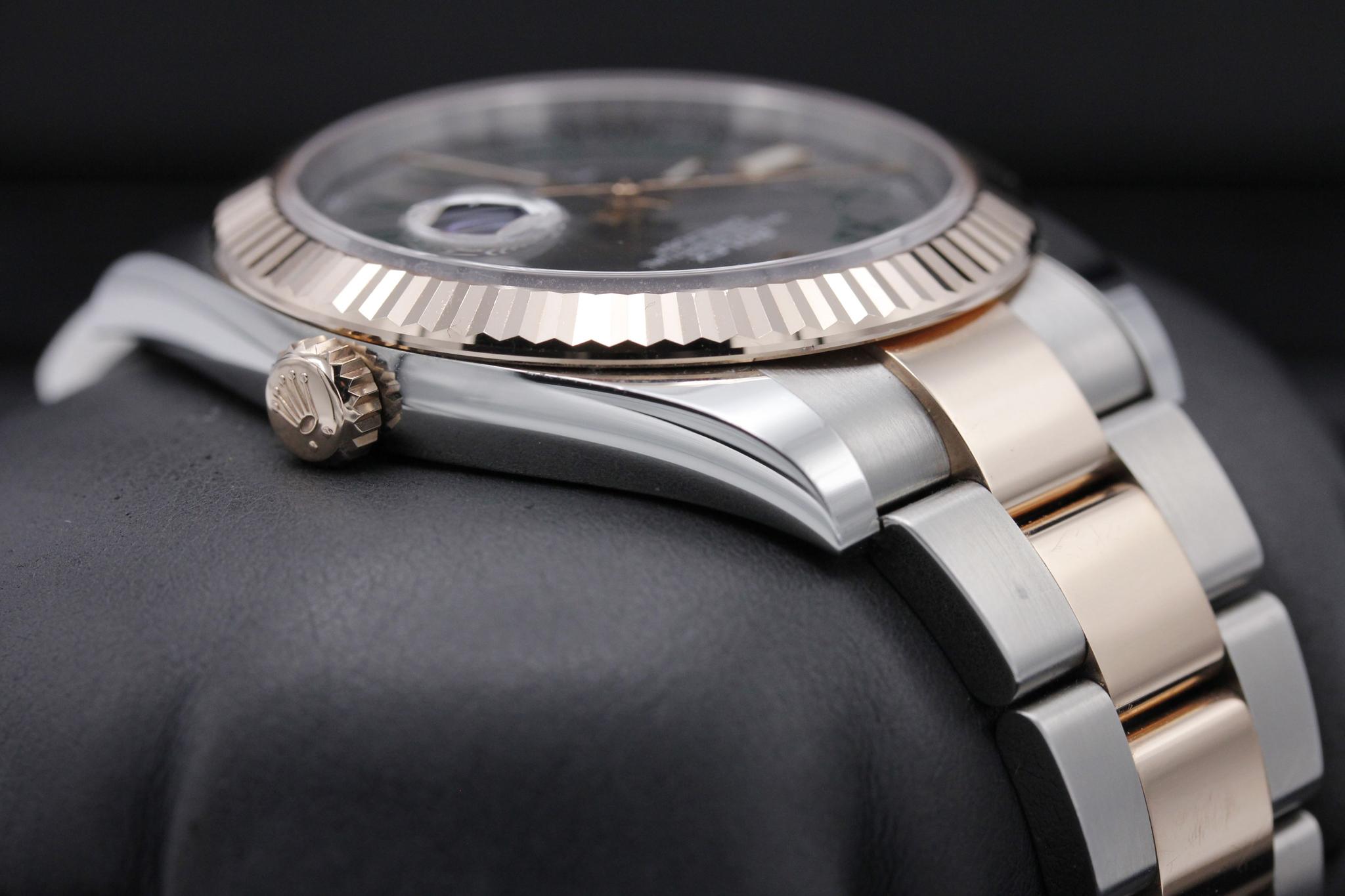 Watch Image 4