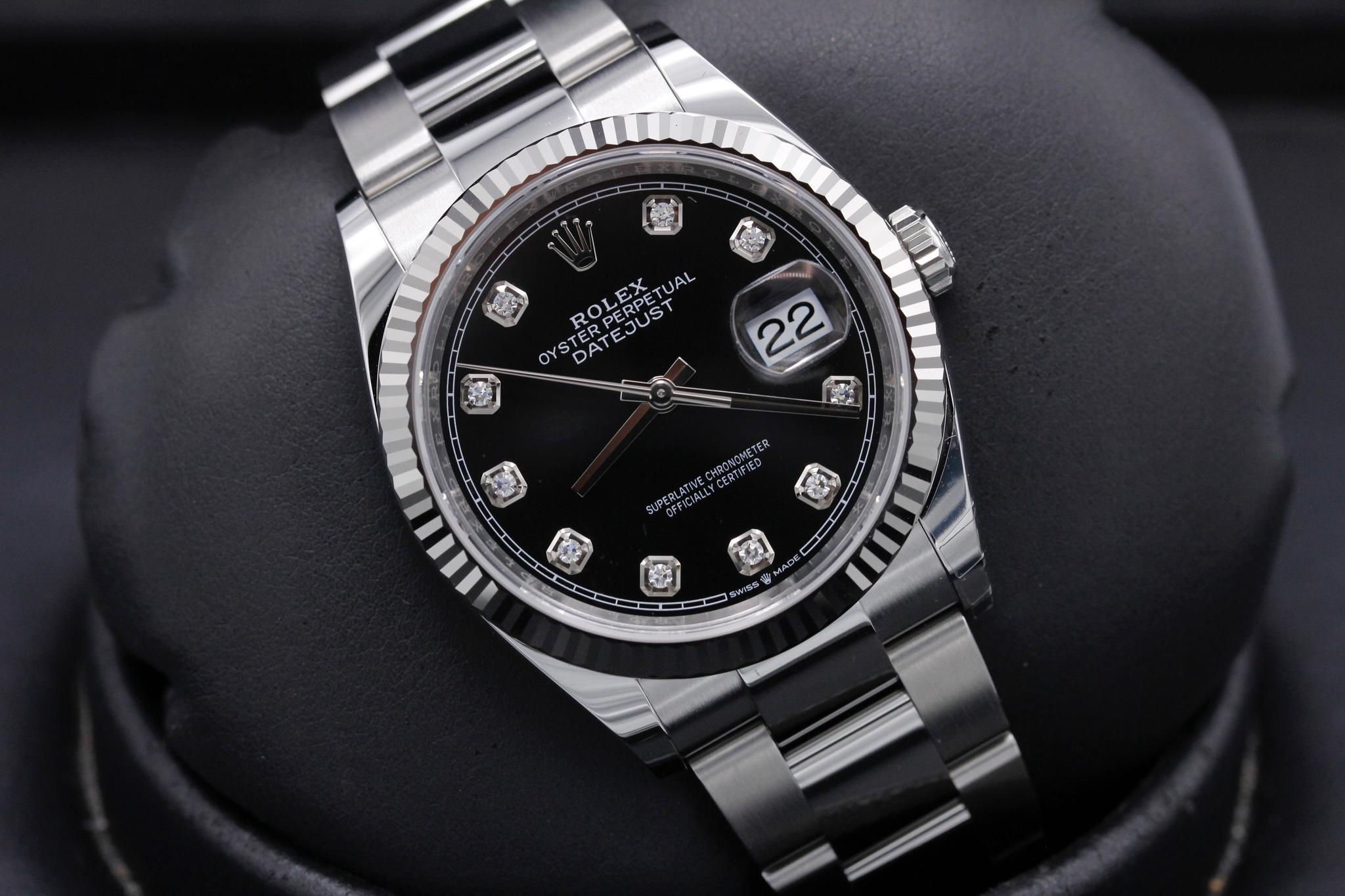 Watch Image 9