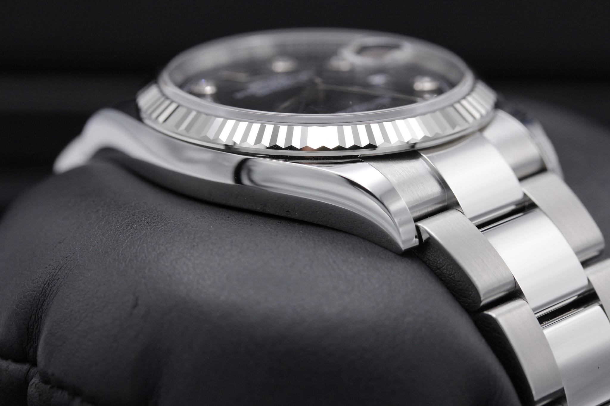 Watch Image 6