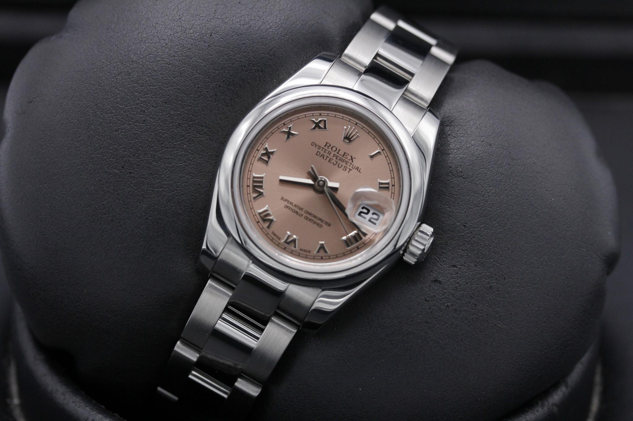 Watch Image 10