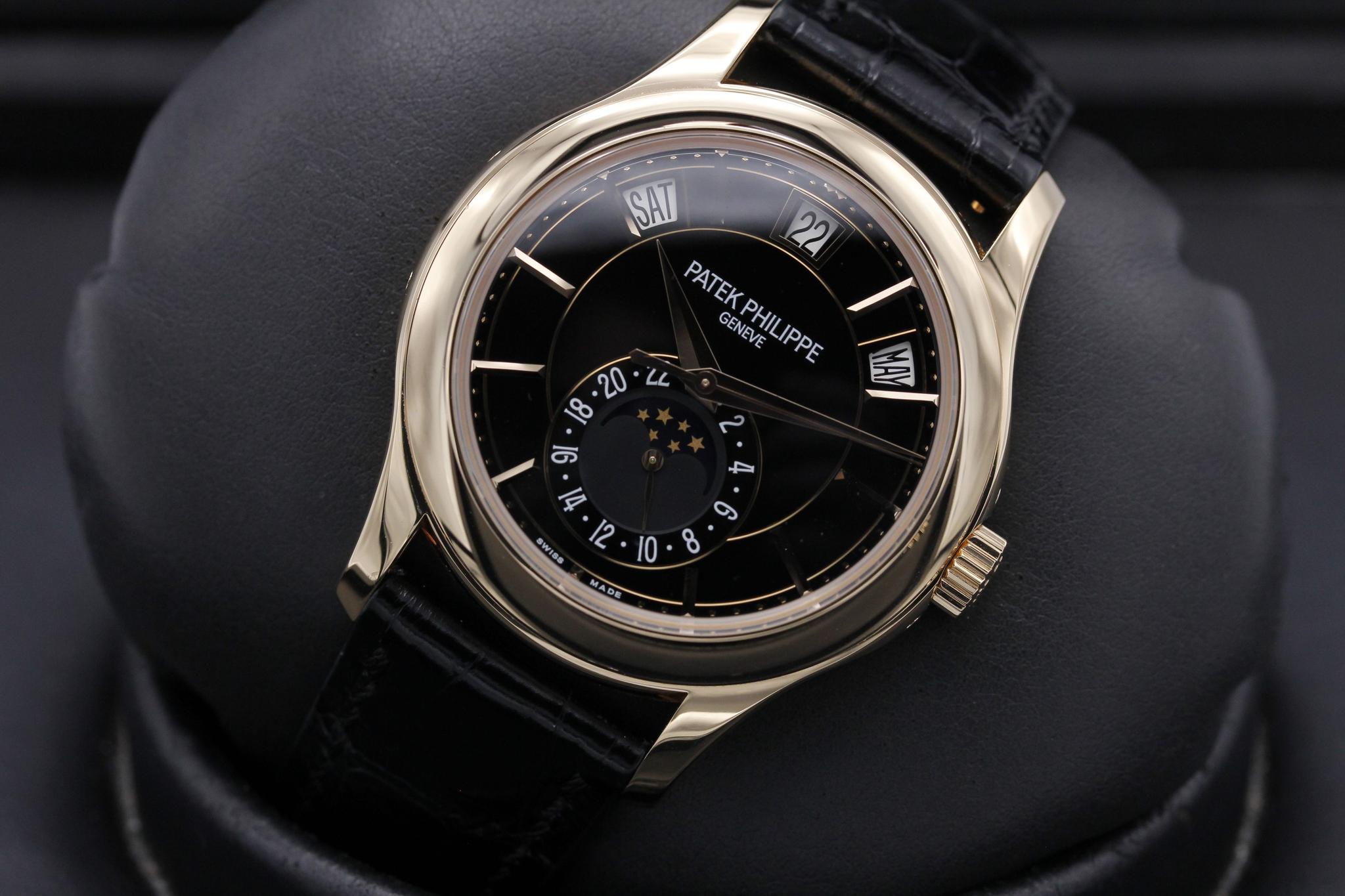 Watch Image 10