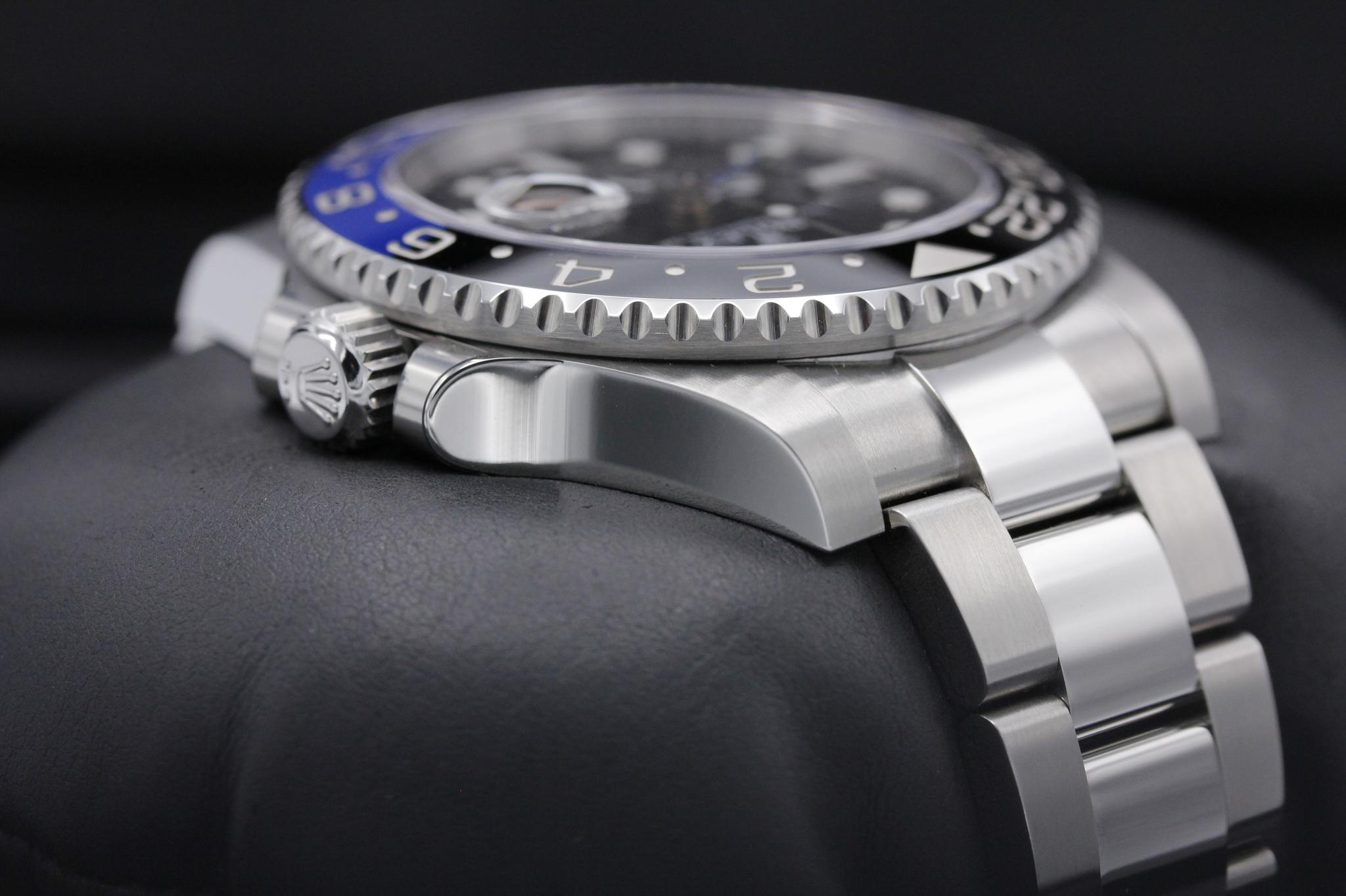 Watch Image 4