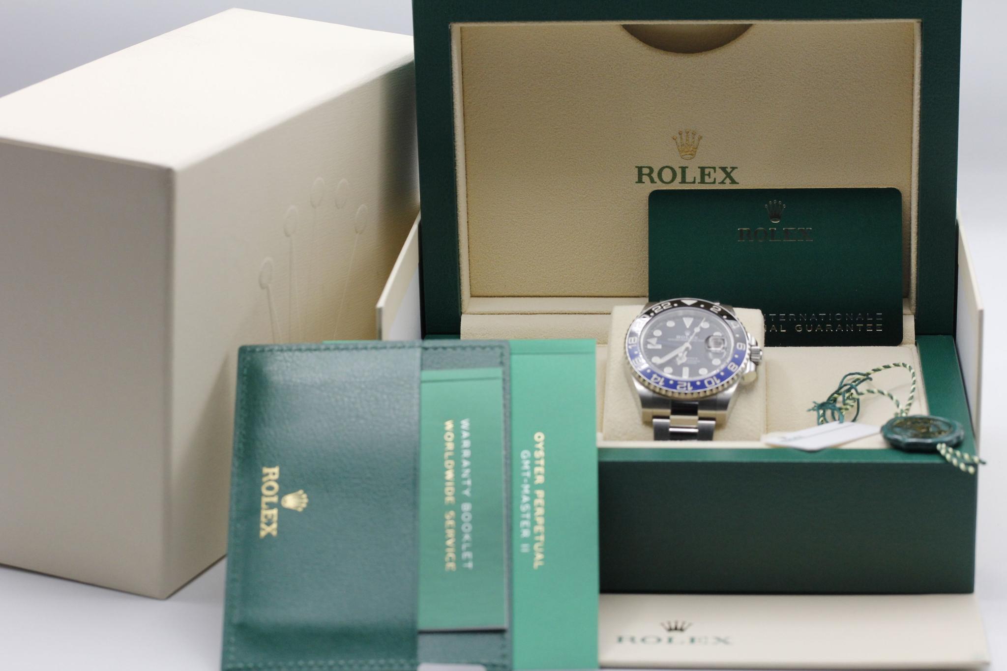 Watch Image 11