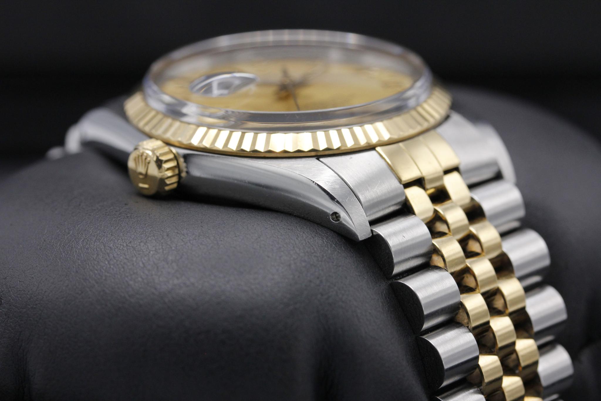 Watch Image 4