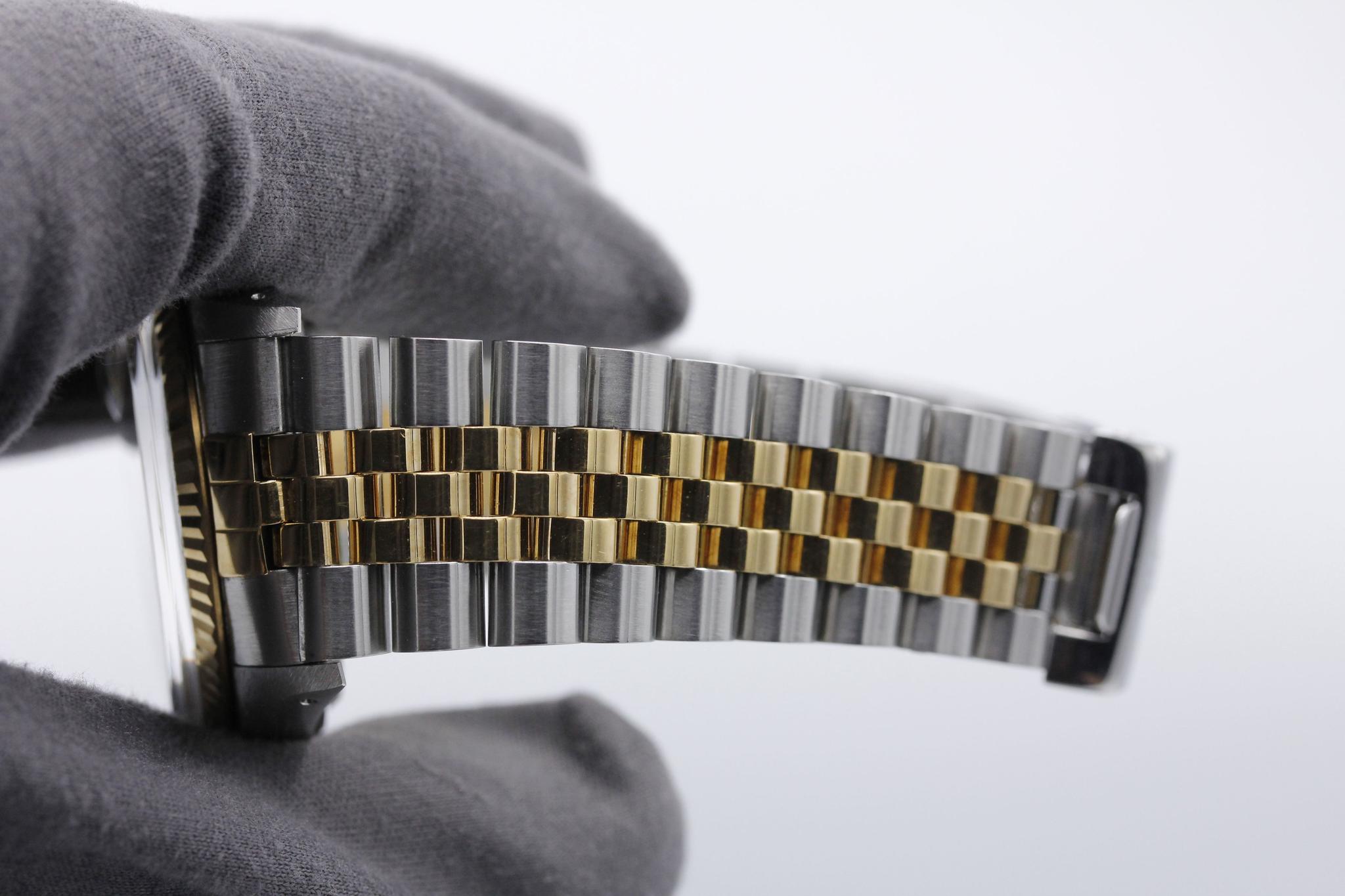 Watch Image 9
