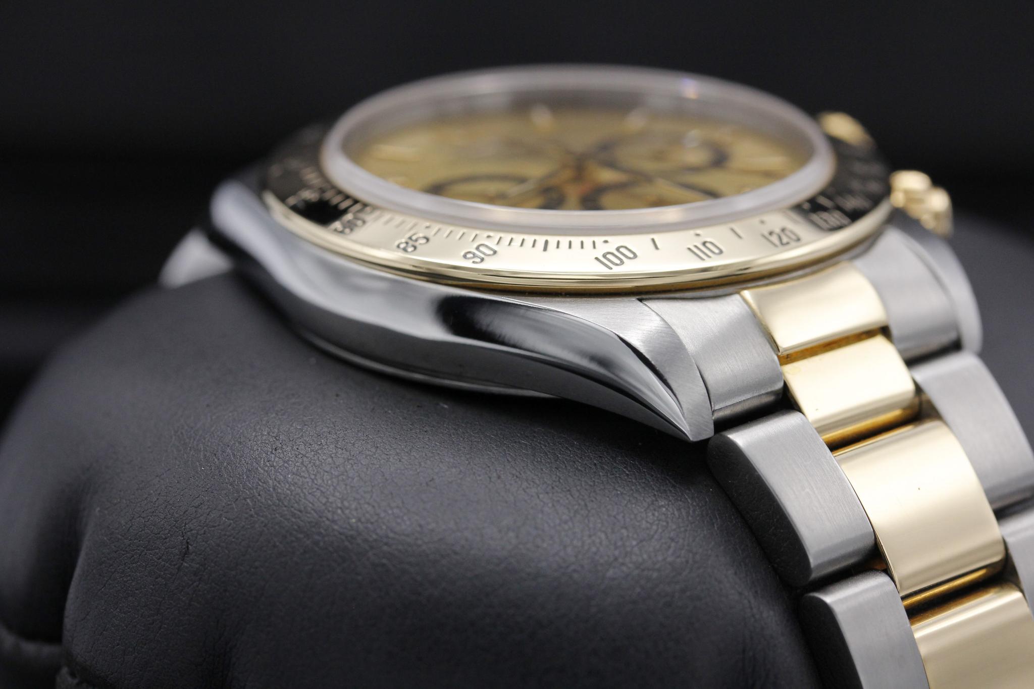 Watch Image 6