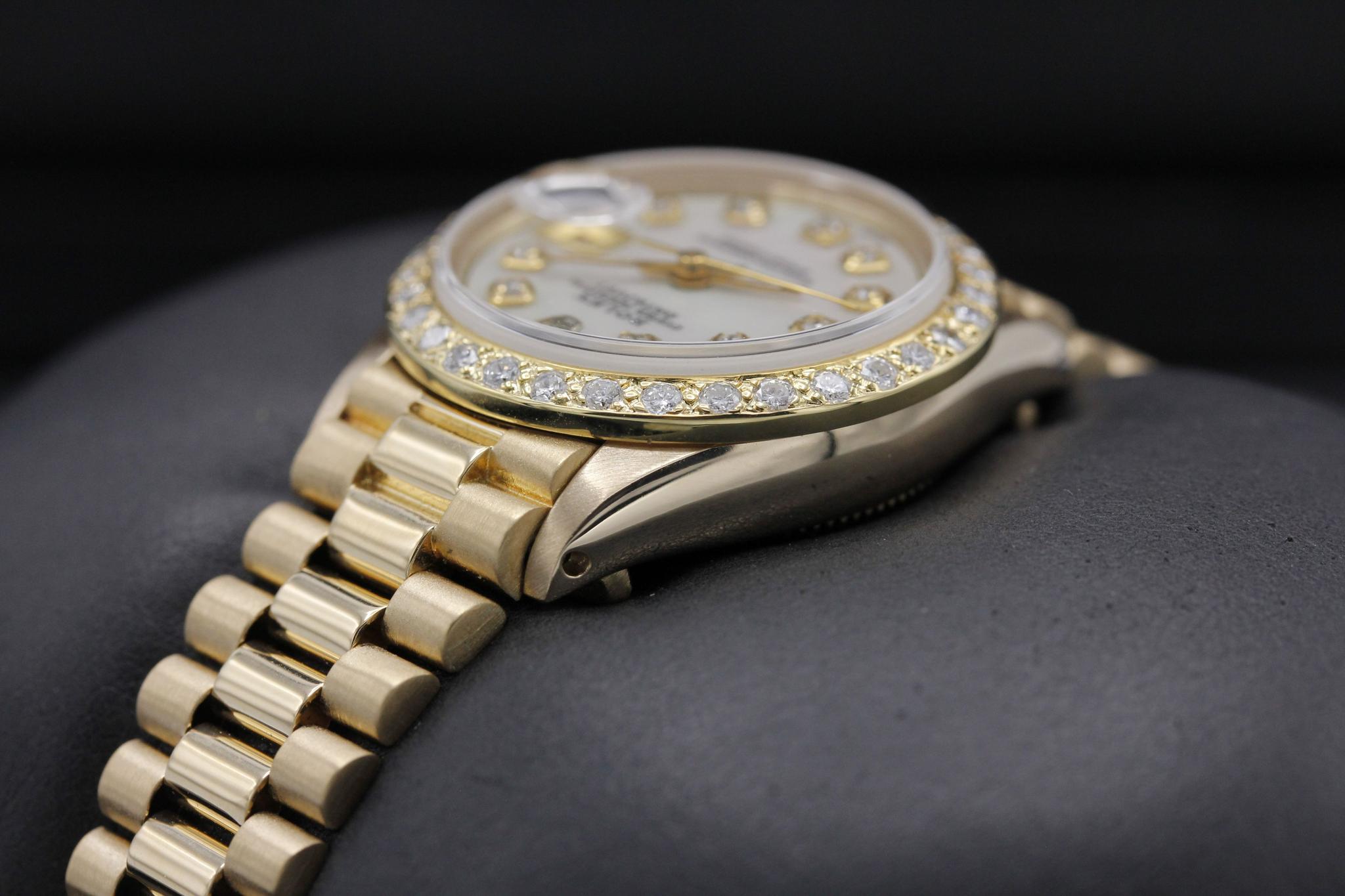 Watch Image 5