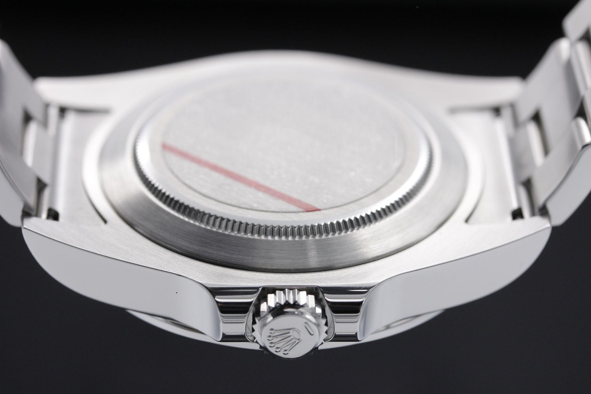 Watch Image 7