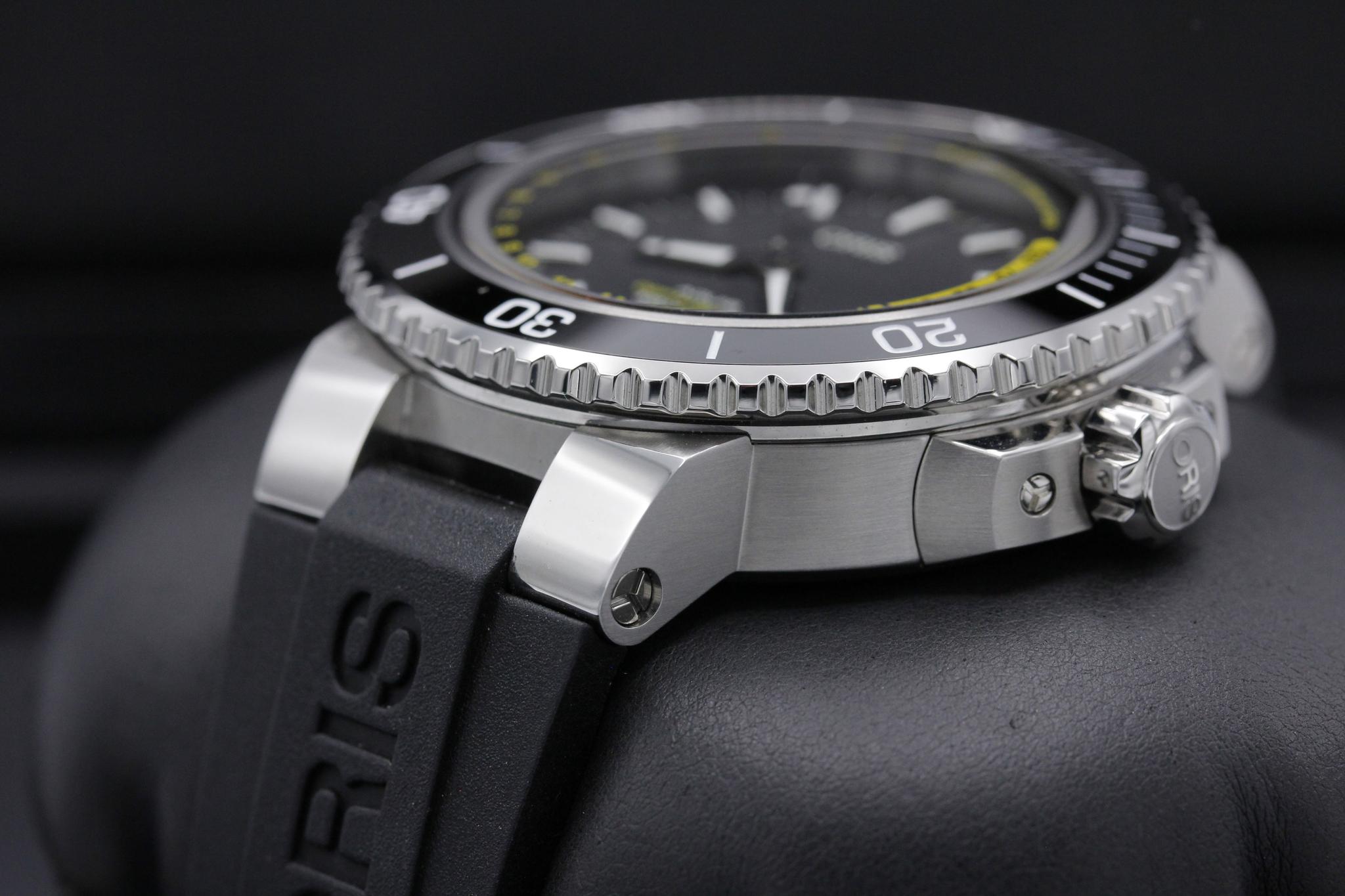 Watch Image 2