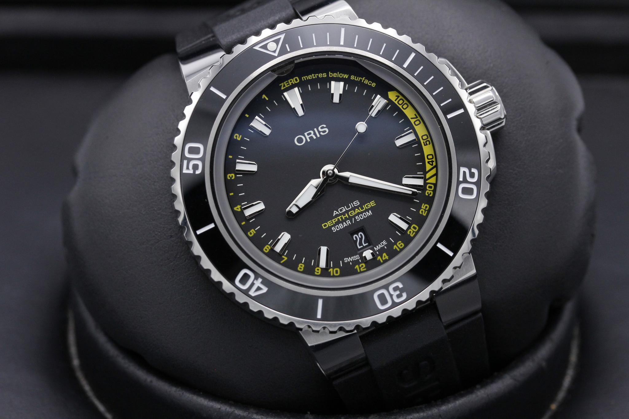 Watch Image 10