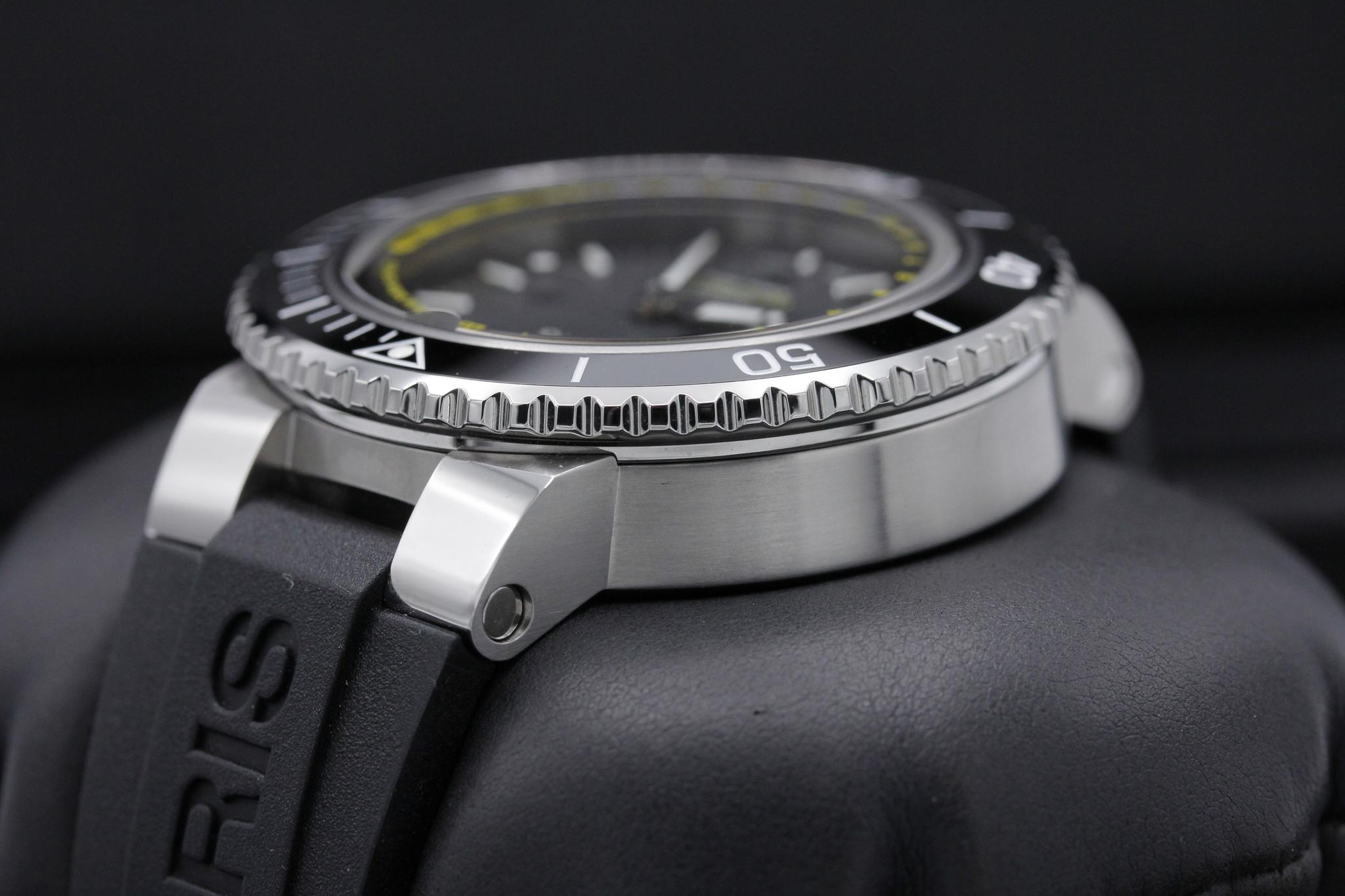 Watch Image 5