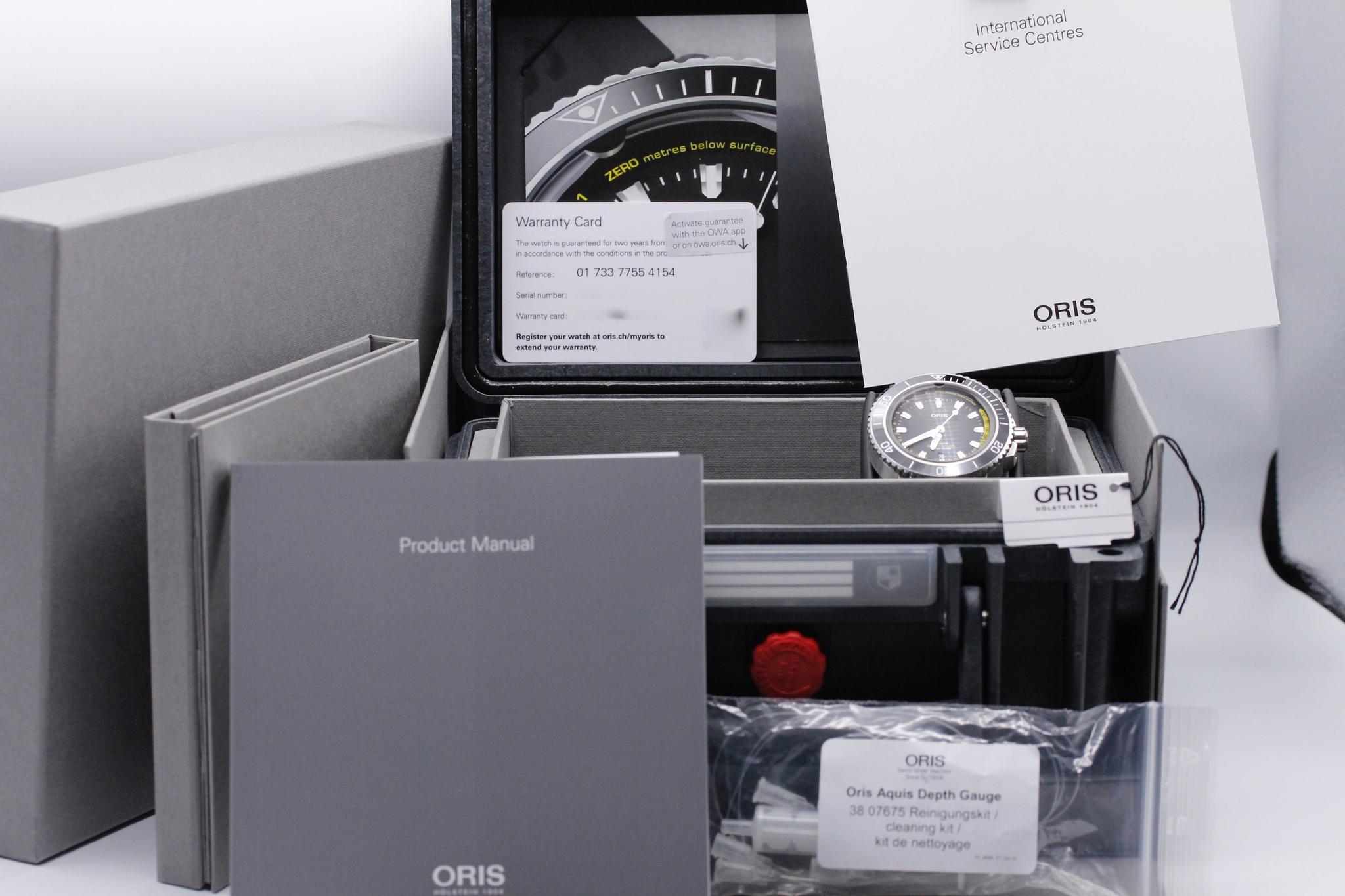Watch Image 11