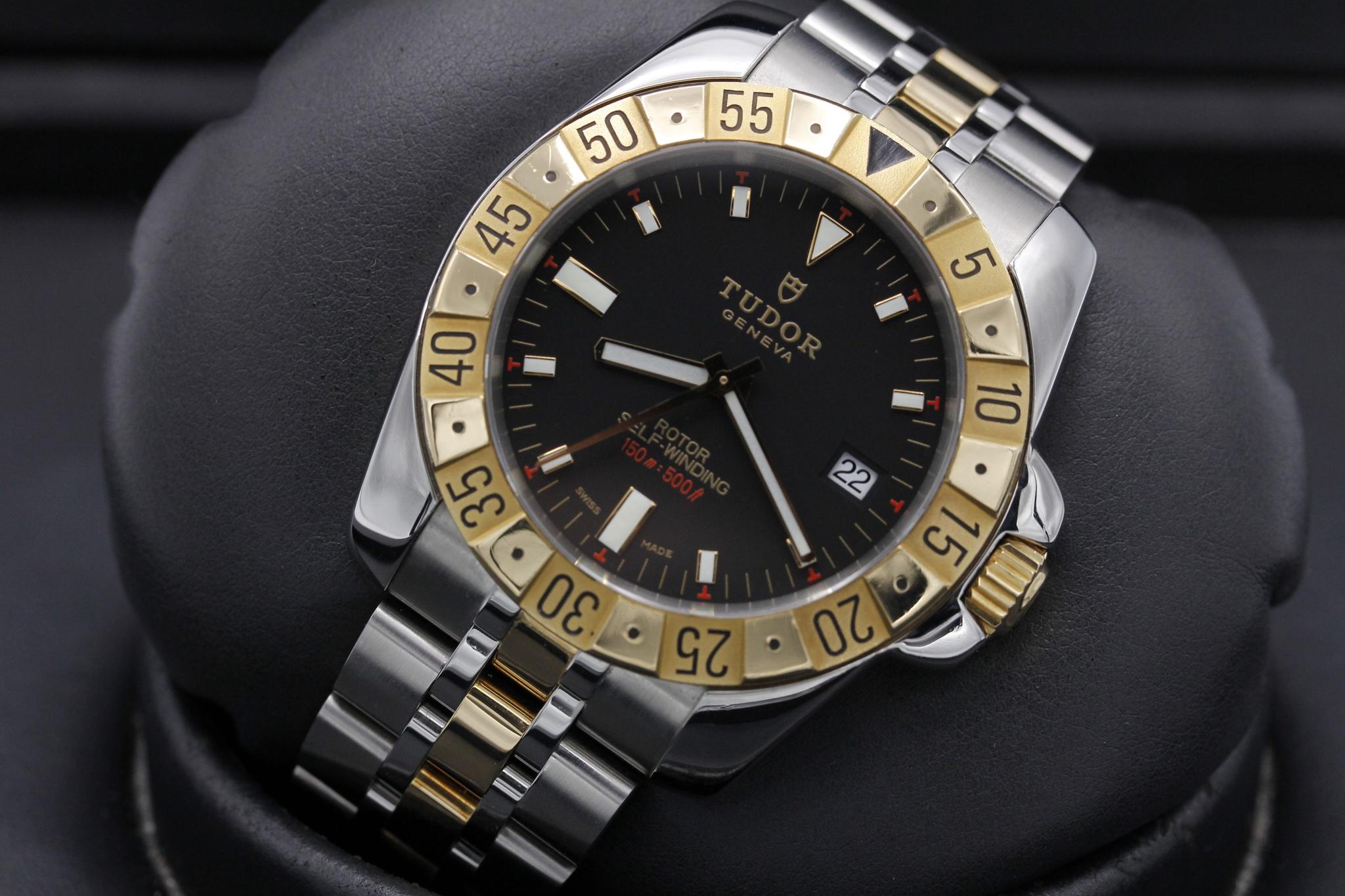 Watch Image 10