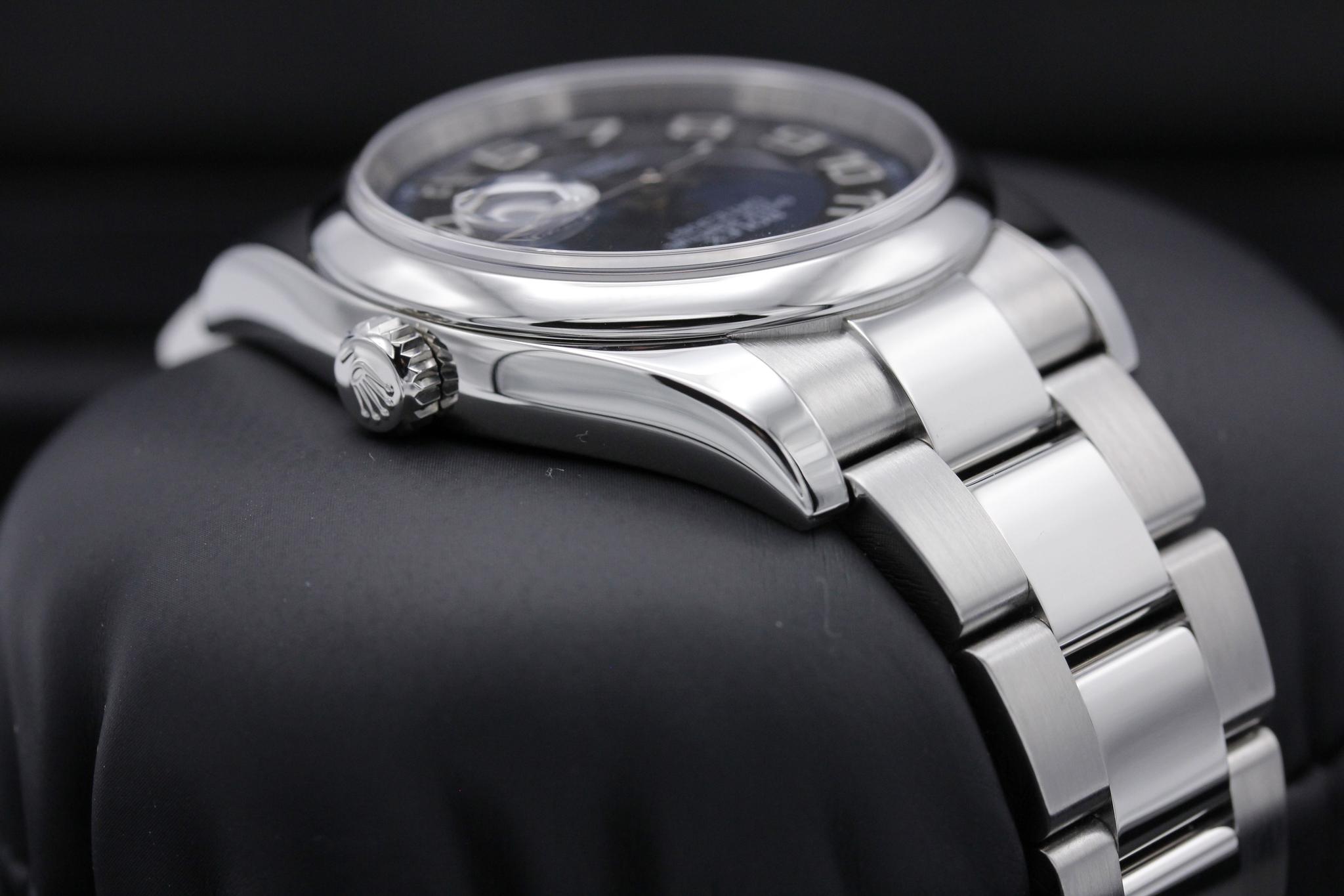 Watch Image 4