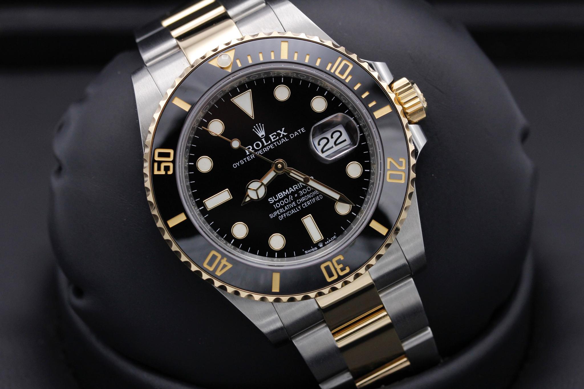 Watch Image 9