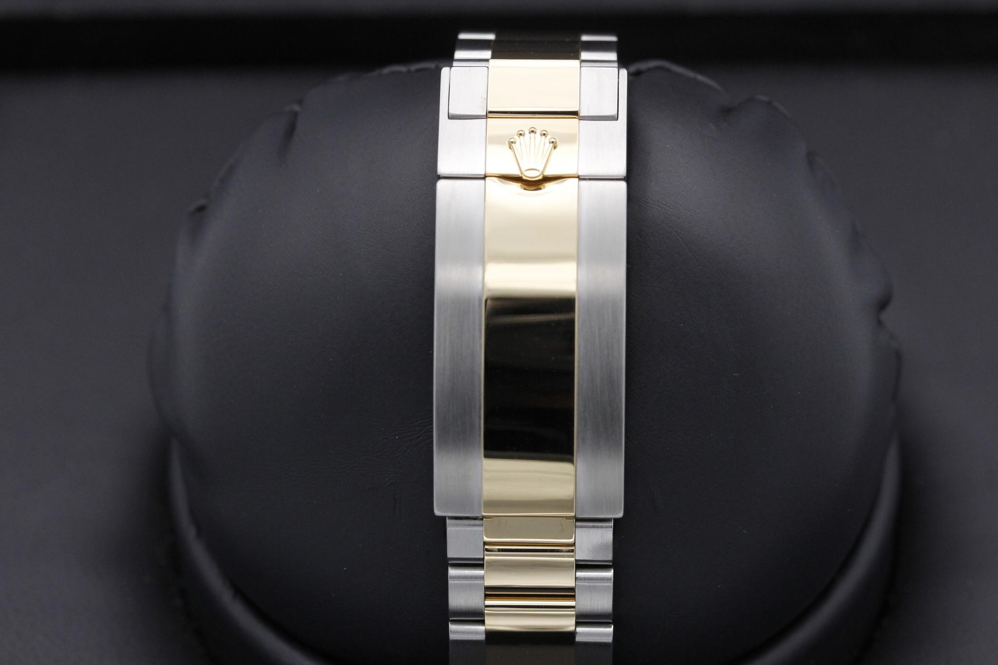Watch Image 8
