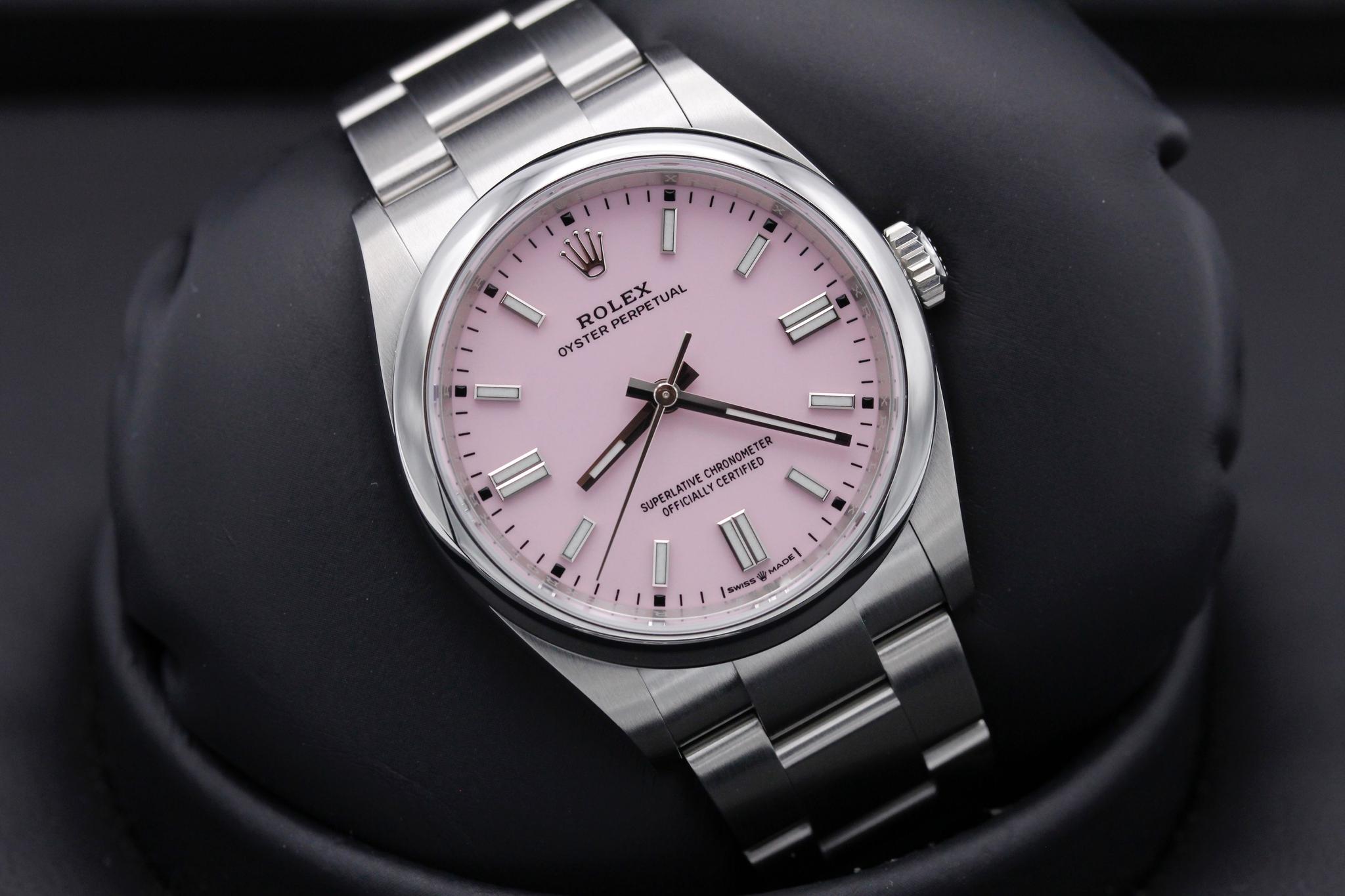 Watch Image 9