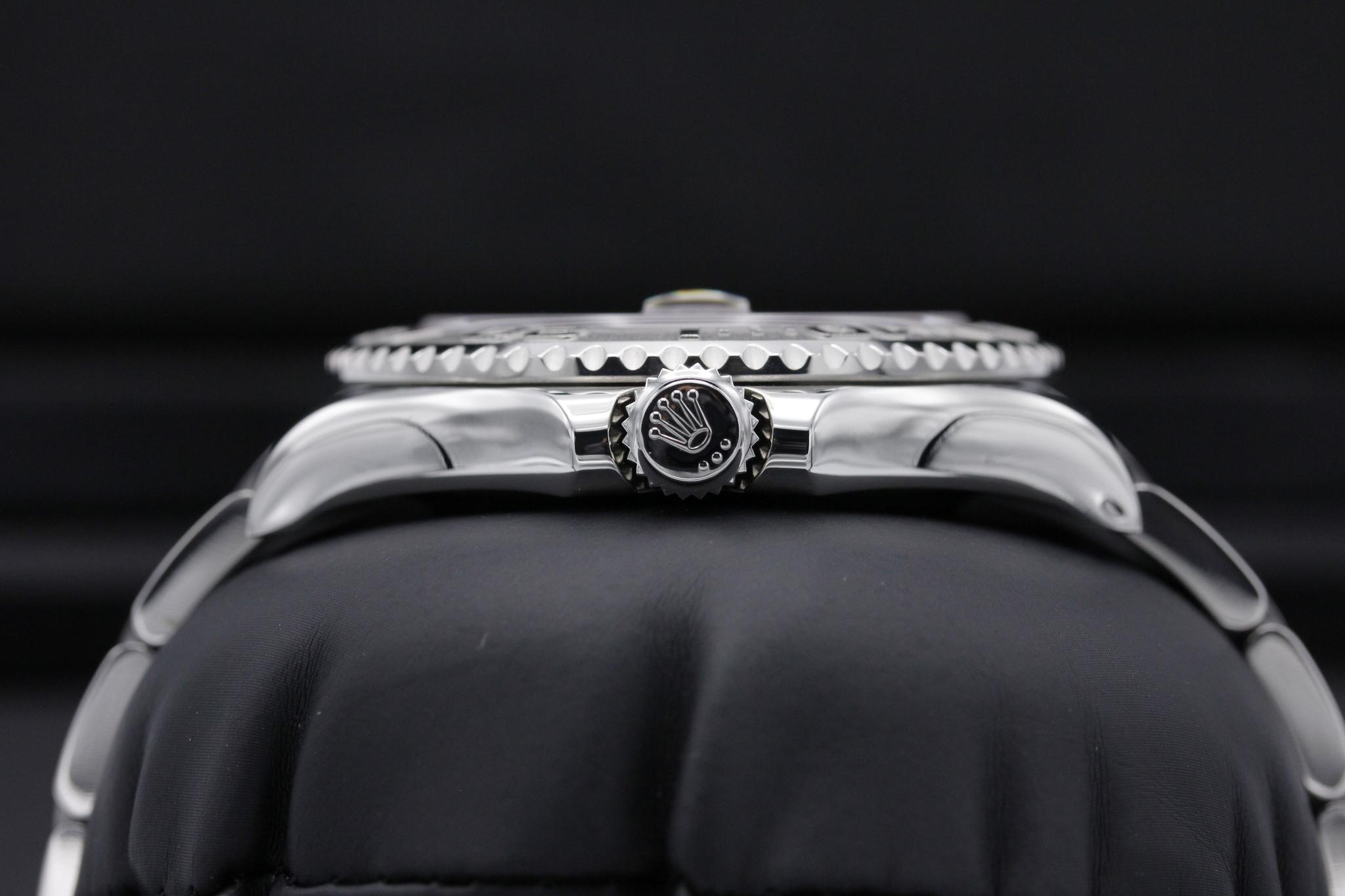 Watch Image 3