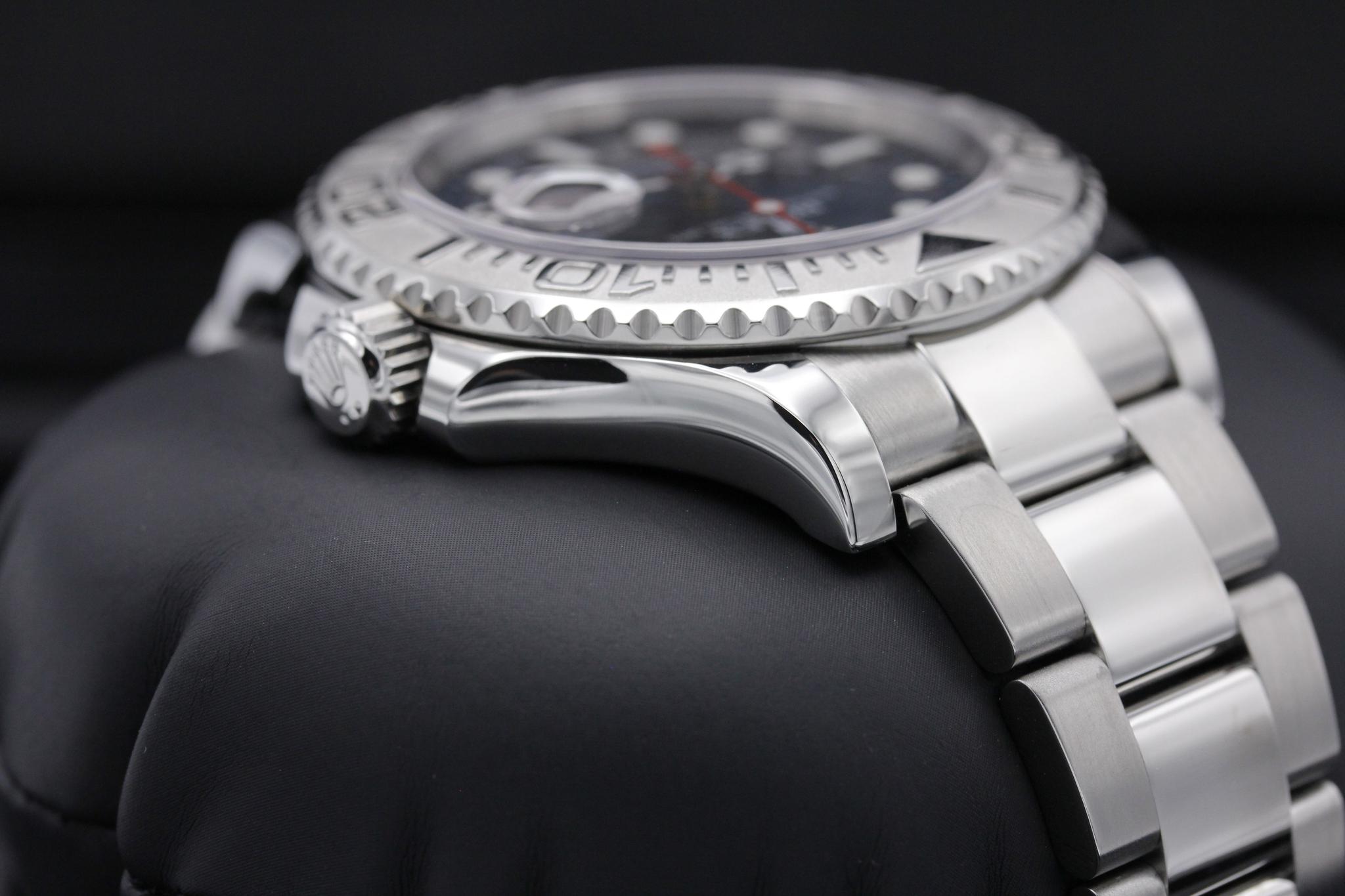 Watch Image 4
