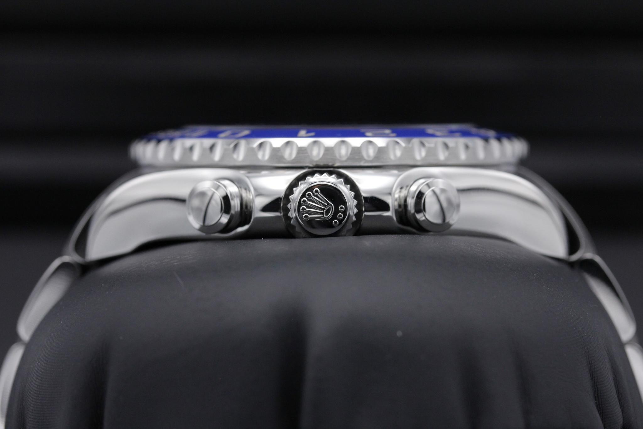 Watch Image 3