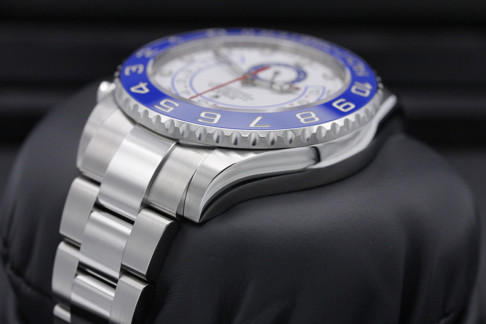 Watch Image 5