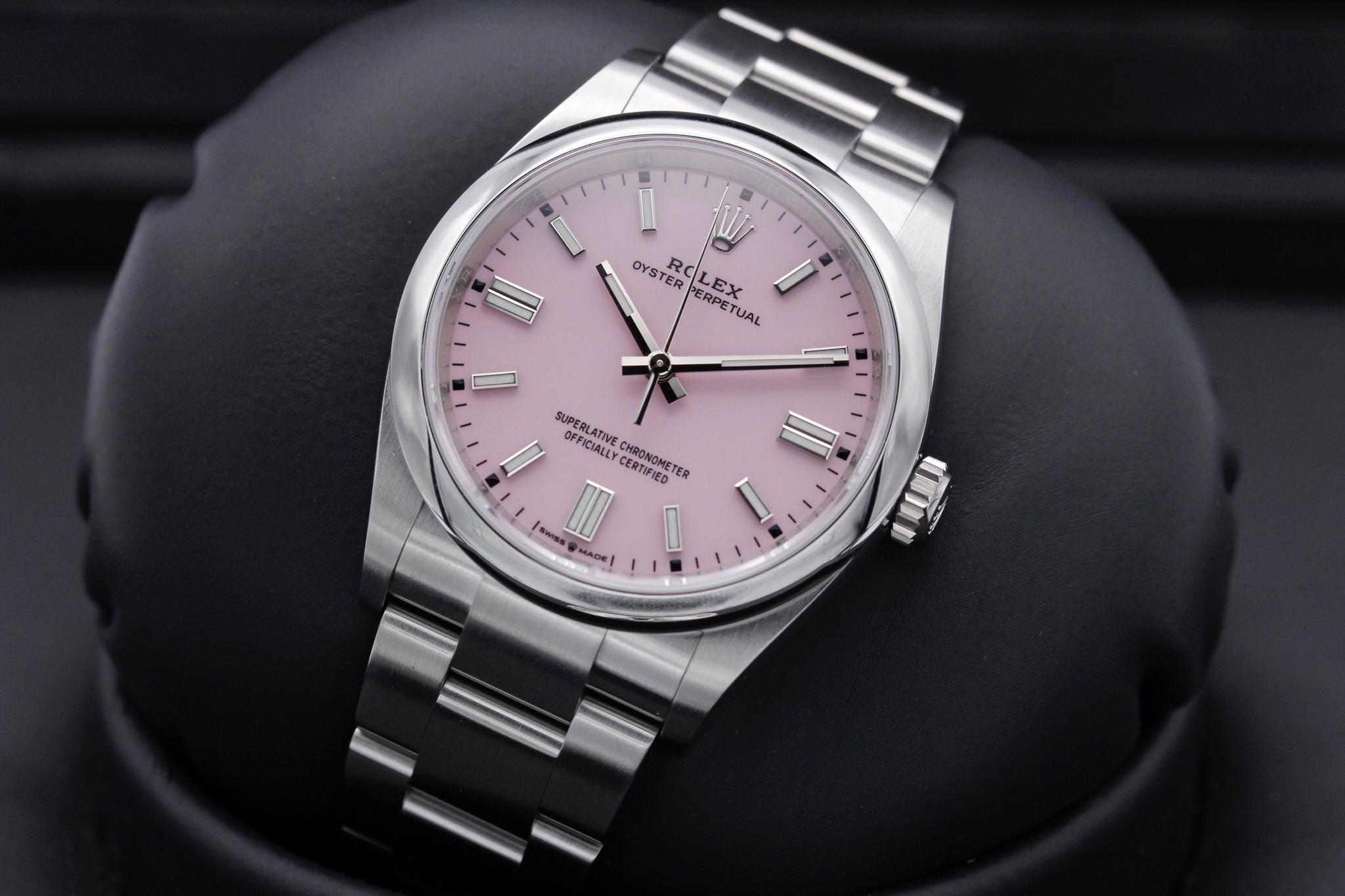 Watch Image 9
