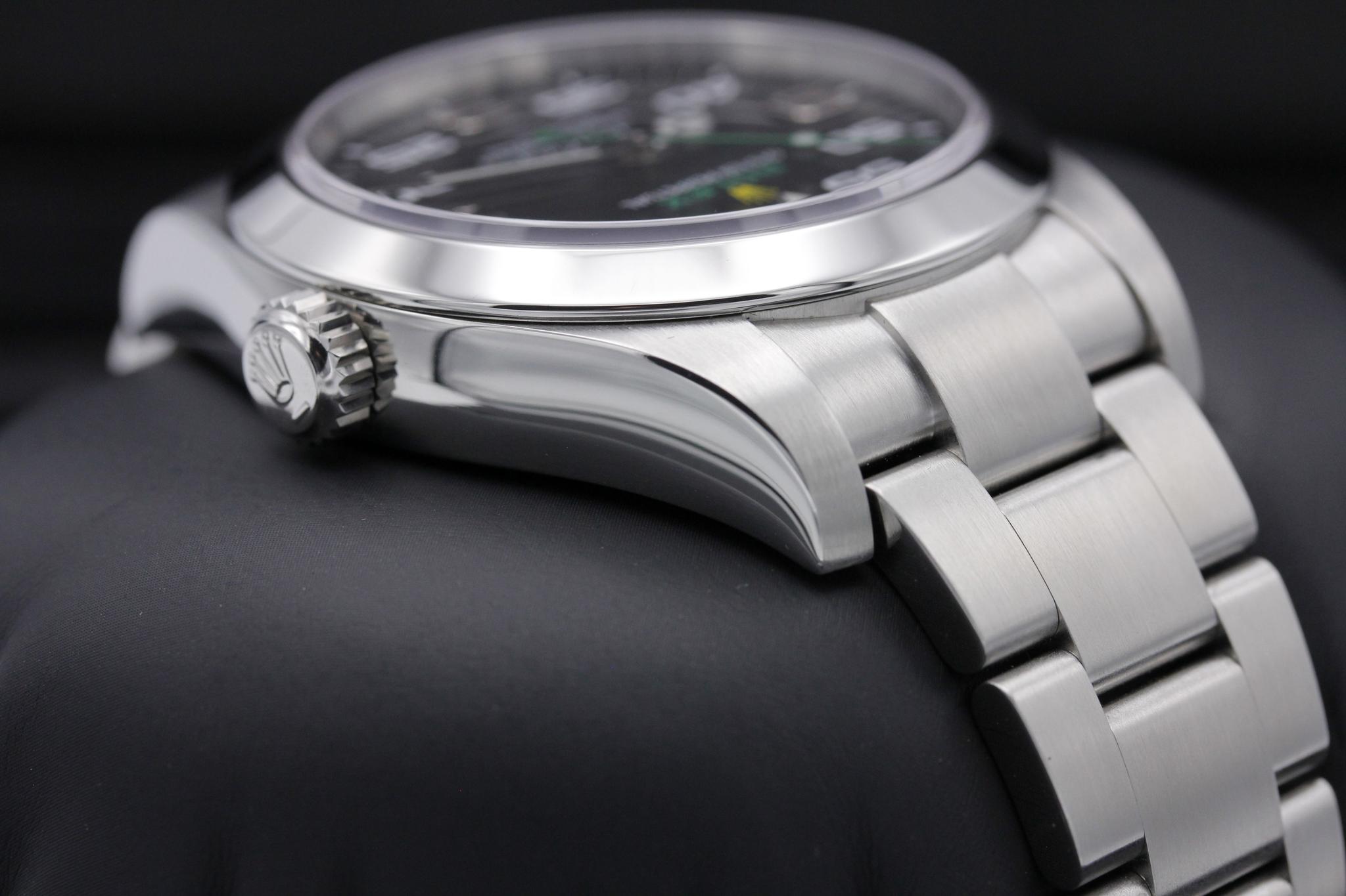 Watch Image 4