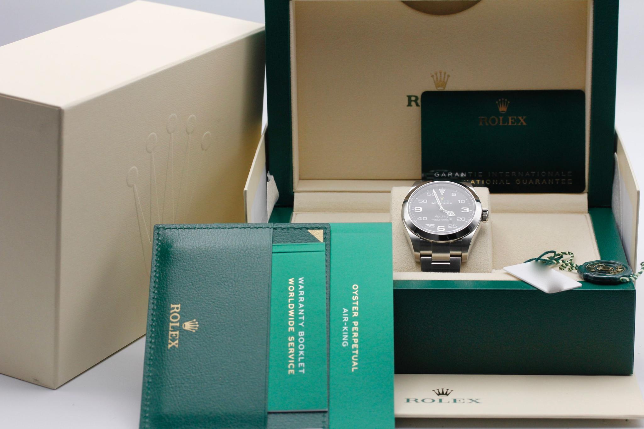 Watch Image 11