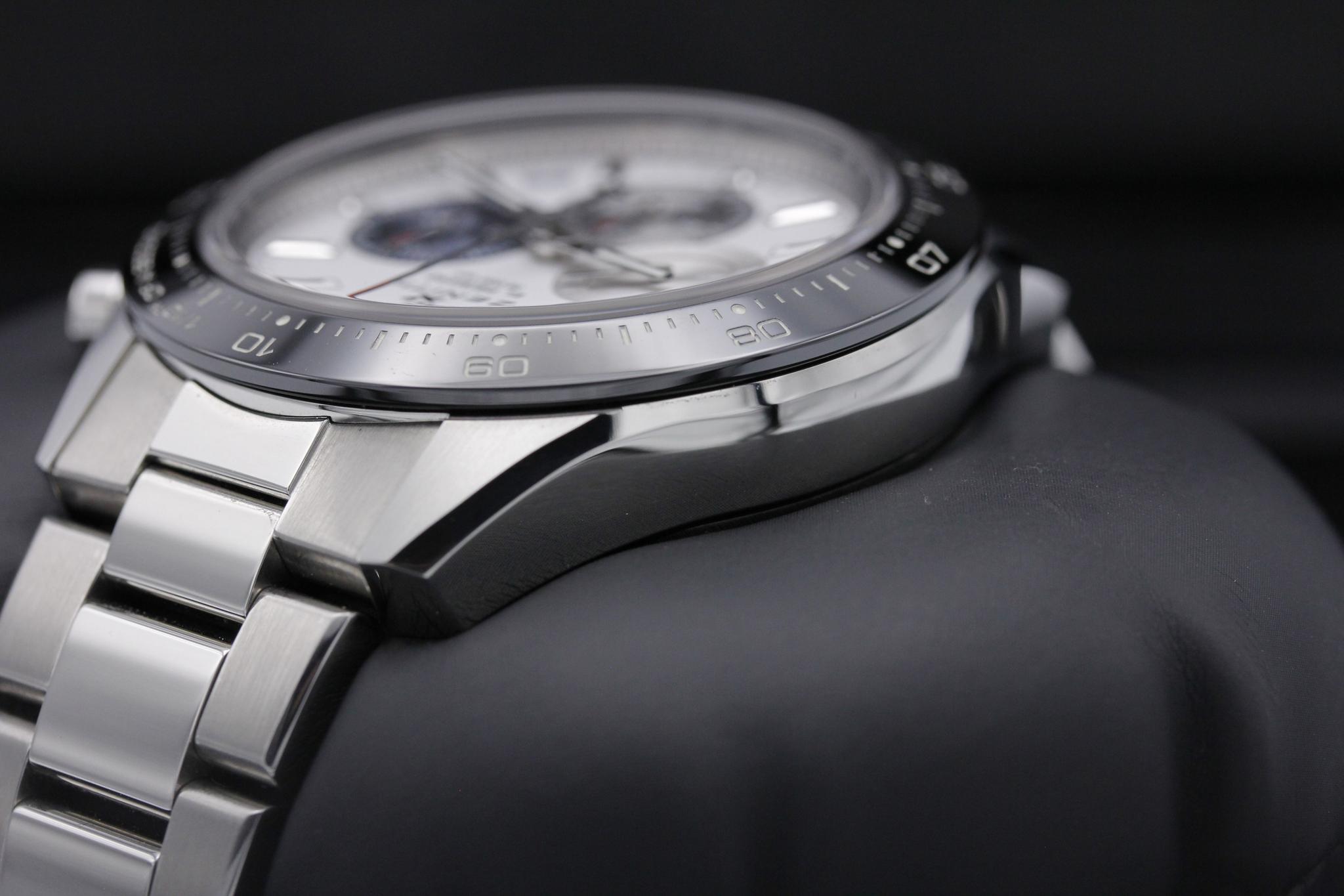 Watch Image 5