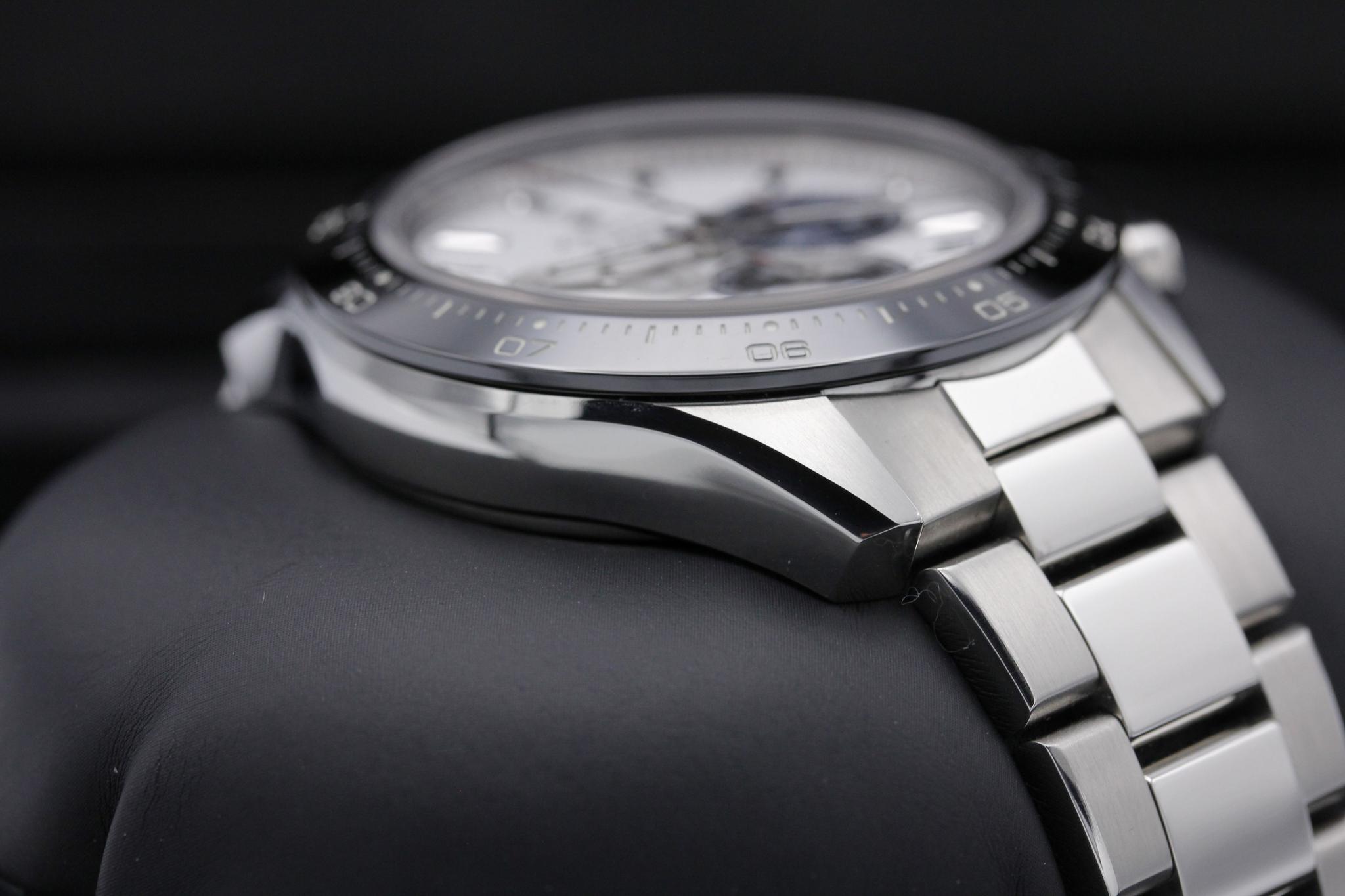 Watch Image 6