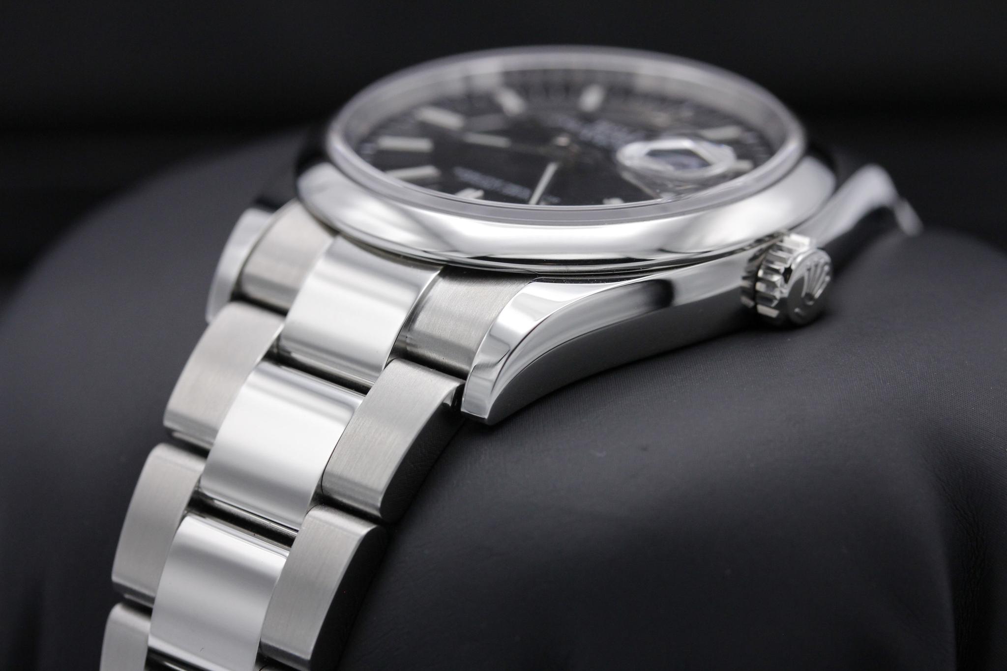 Watch Image 2
