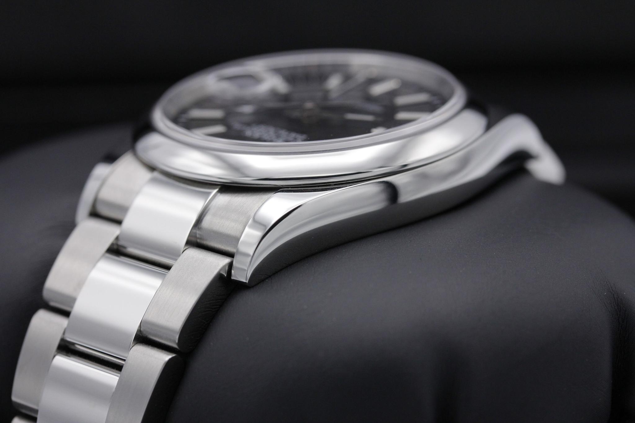 Watch Image 5