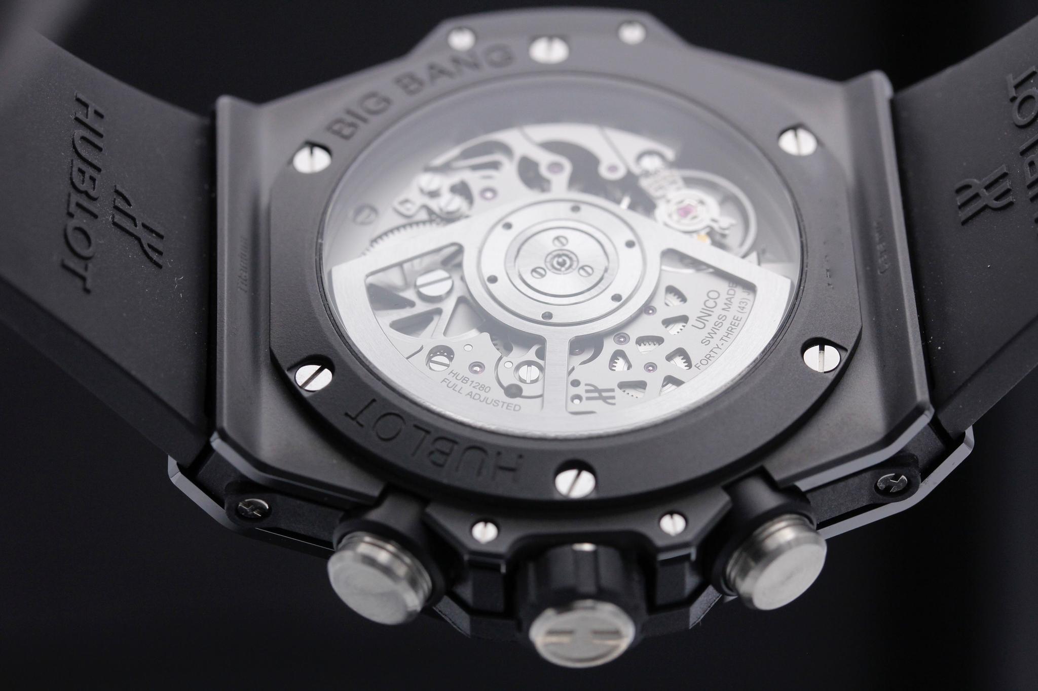 Watch Image 7