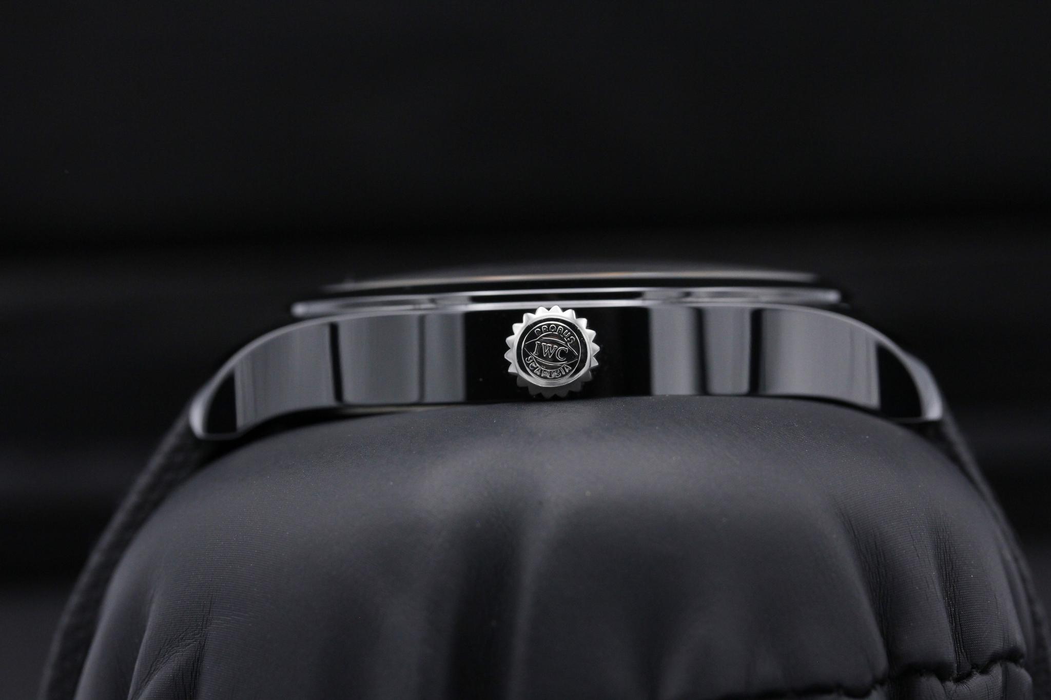 Watch Image 3