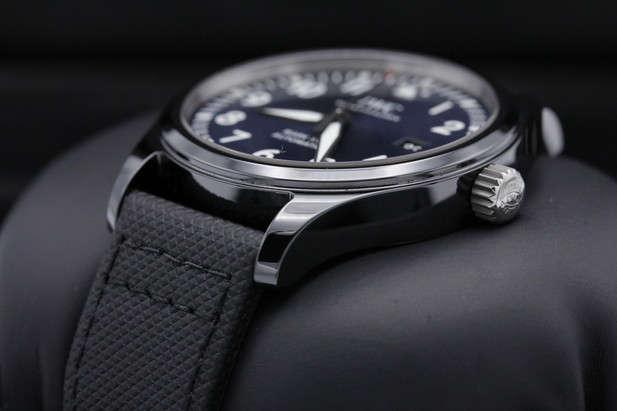 Watch Image 2
