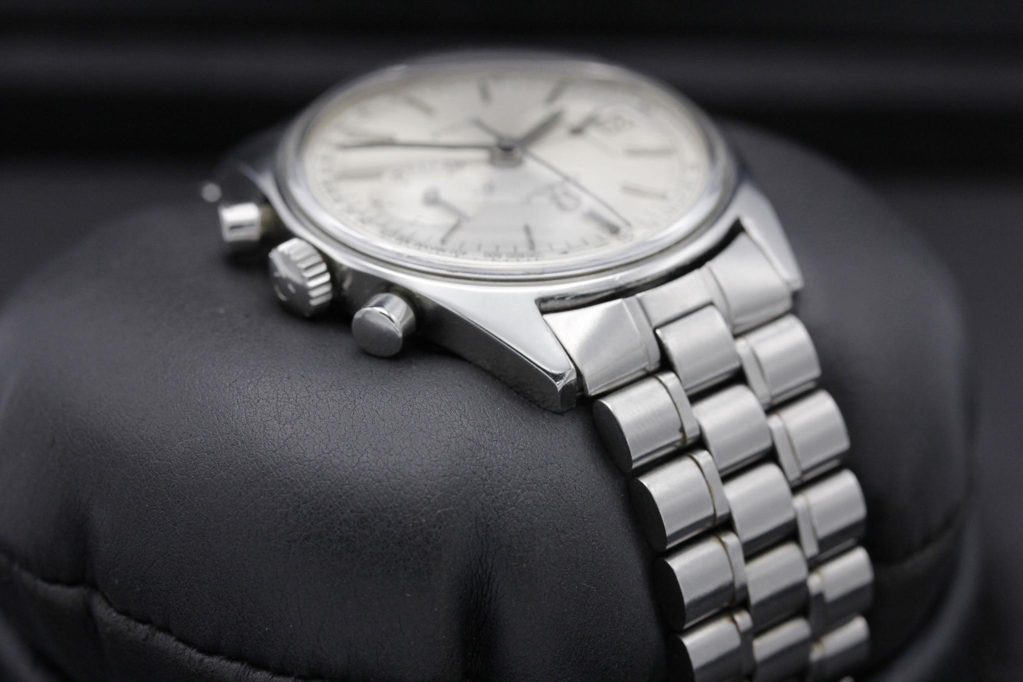 Watch Image 5